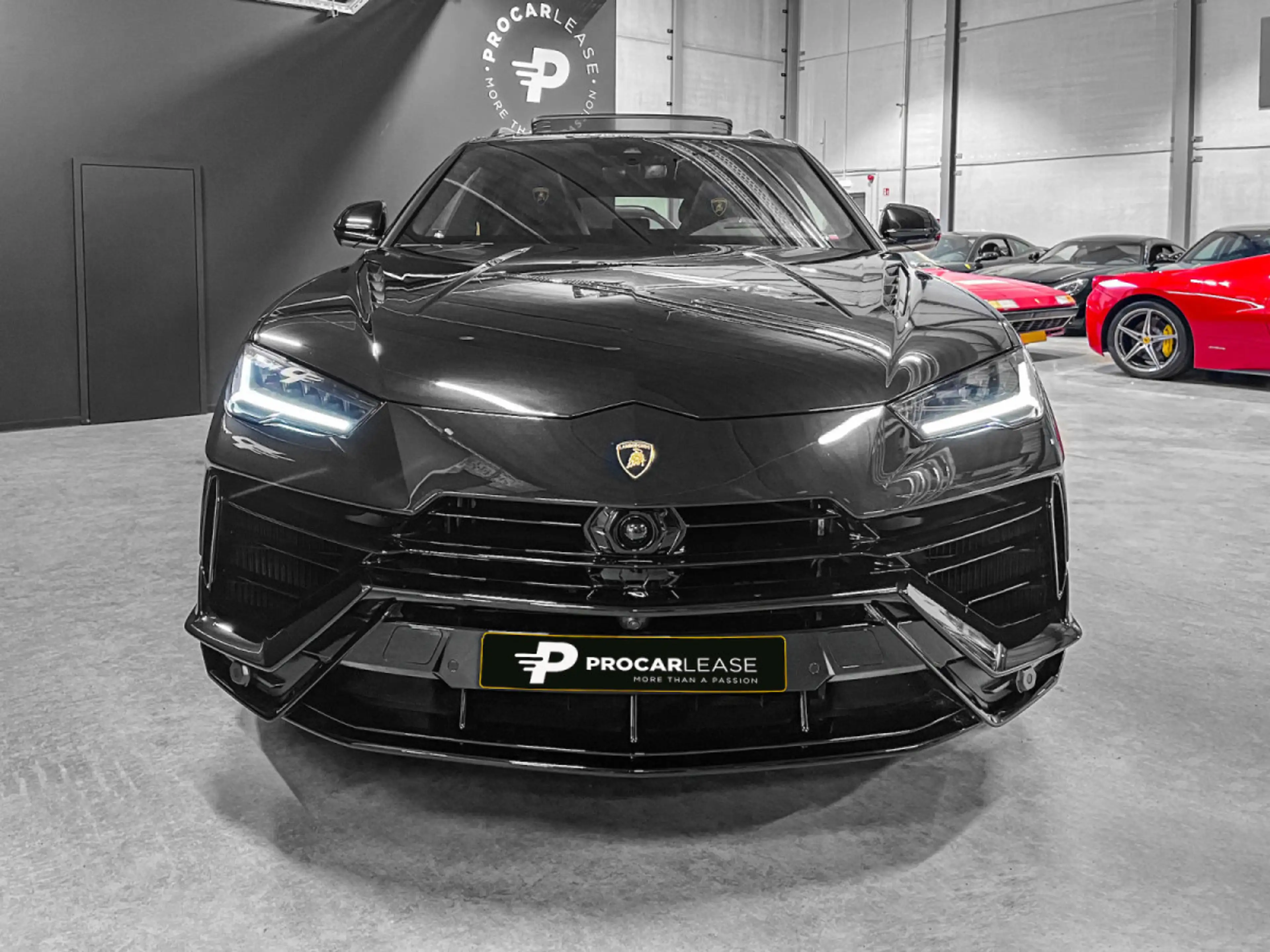 Lamborghini Urus URUS S /AKRAPOVIC/B&O 3d/23//PANO/XPEL/MY24 — photo 2