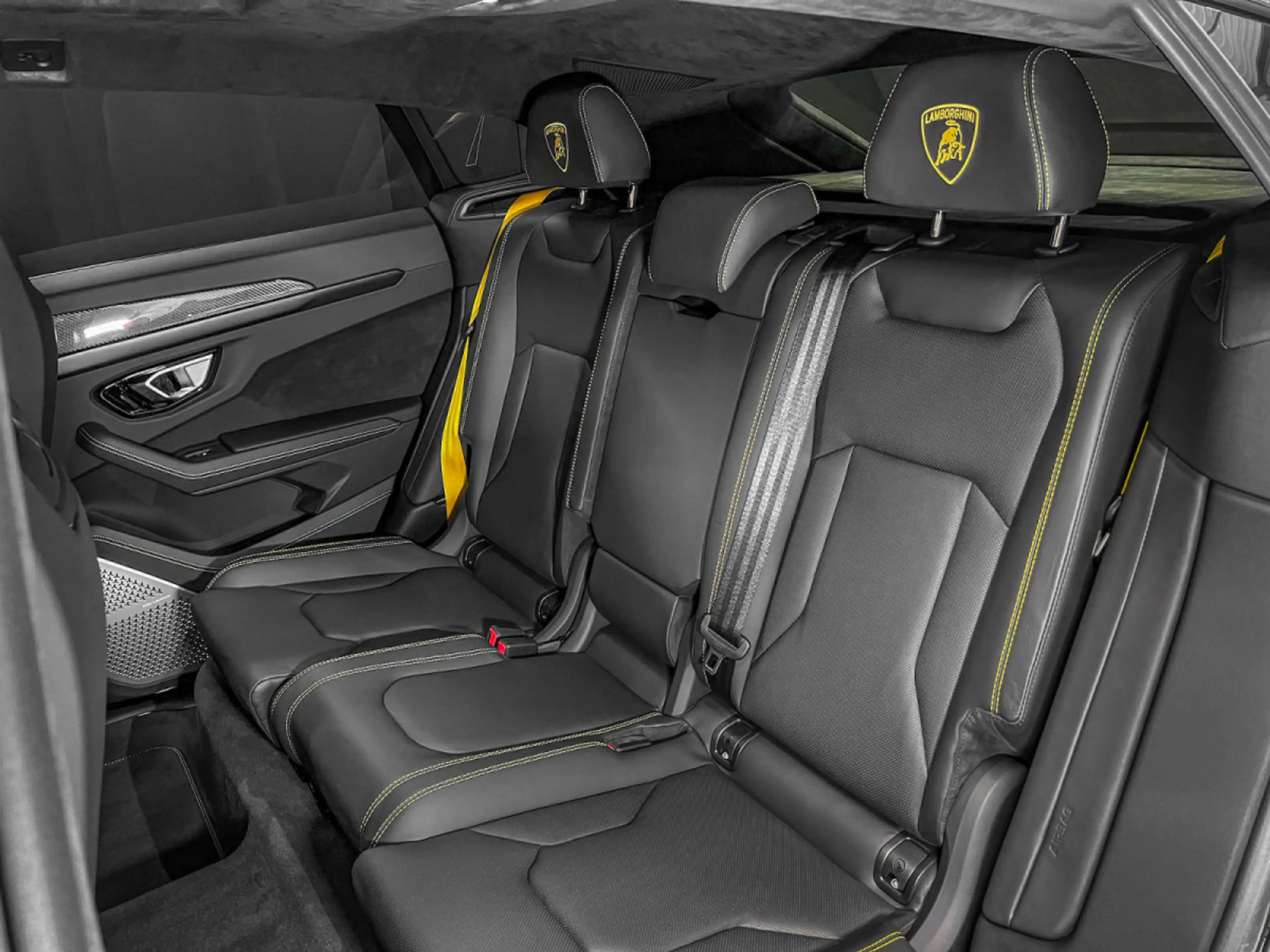 Lamborghini Urus URUS S /AKRAPOVIC/B&O 3d/23//PANO/XPEL/MY24 — photo 15