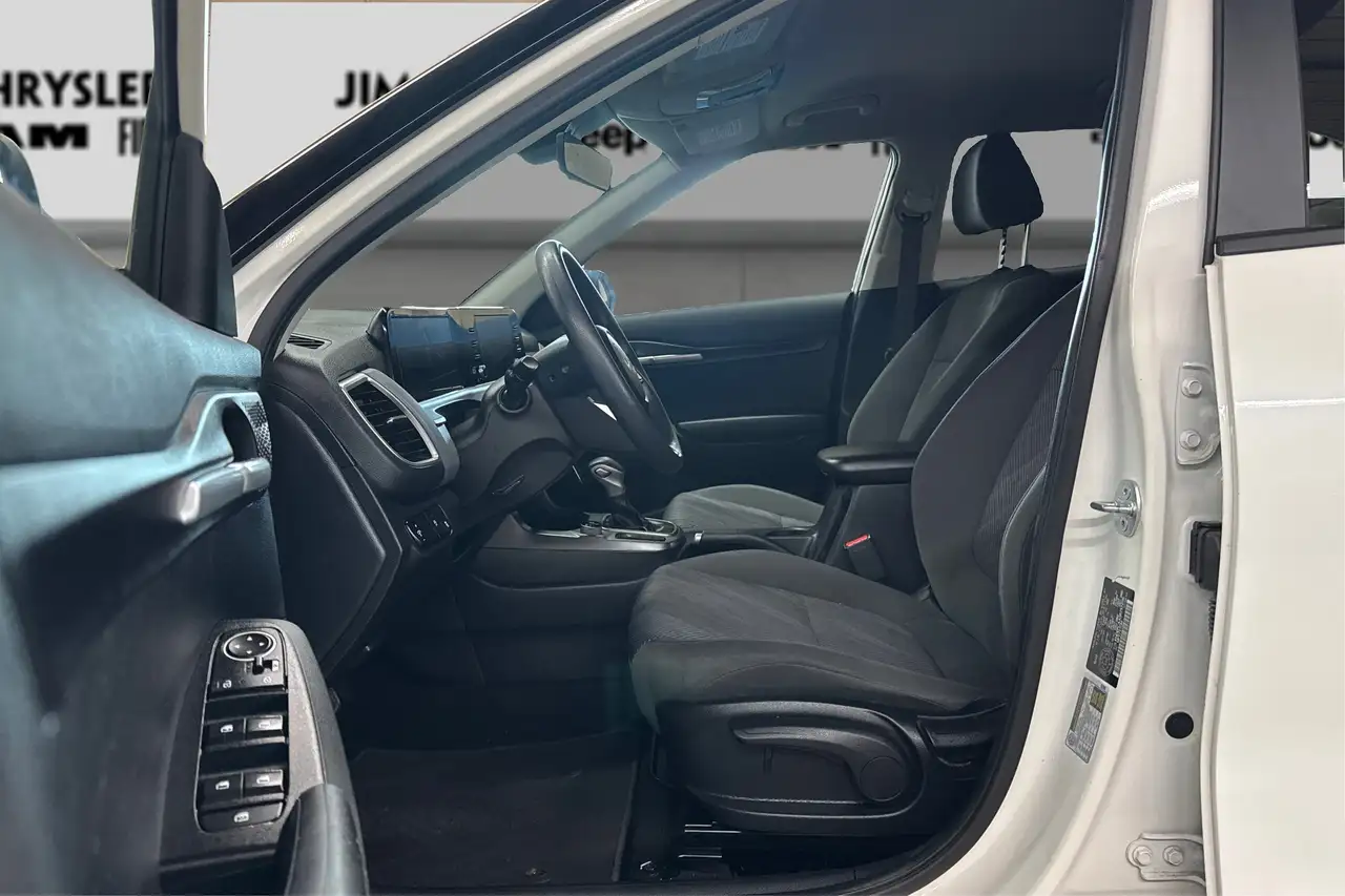 Kia Seltos снимка Kia Seltos