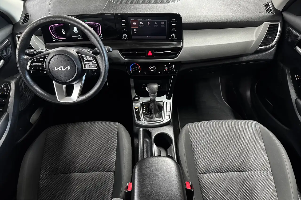 Kia Seltos снимка Kia Seltos
