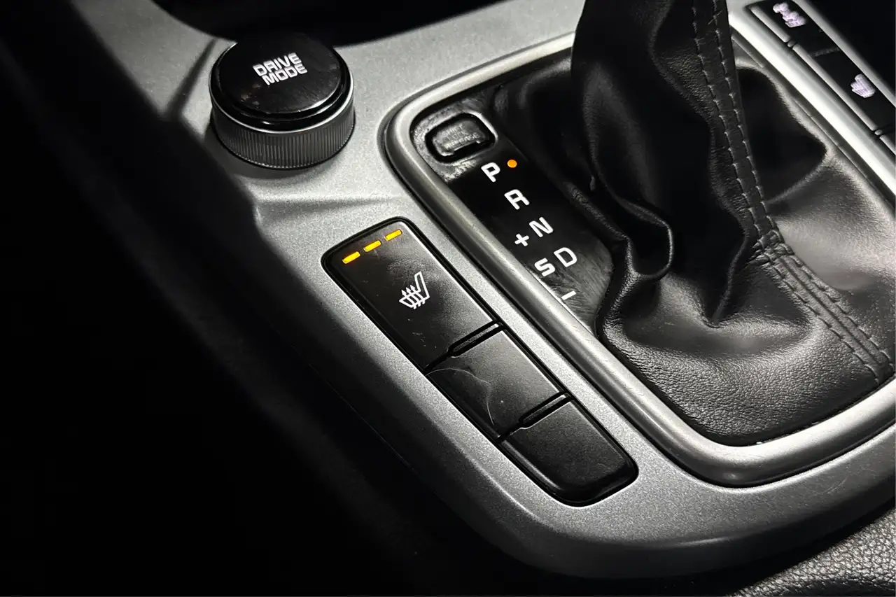 Kia Seltos снимка Kia Seltos