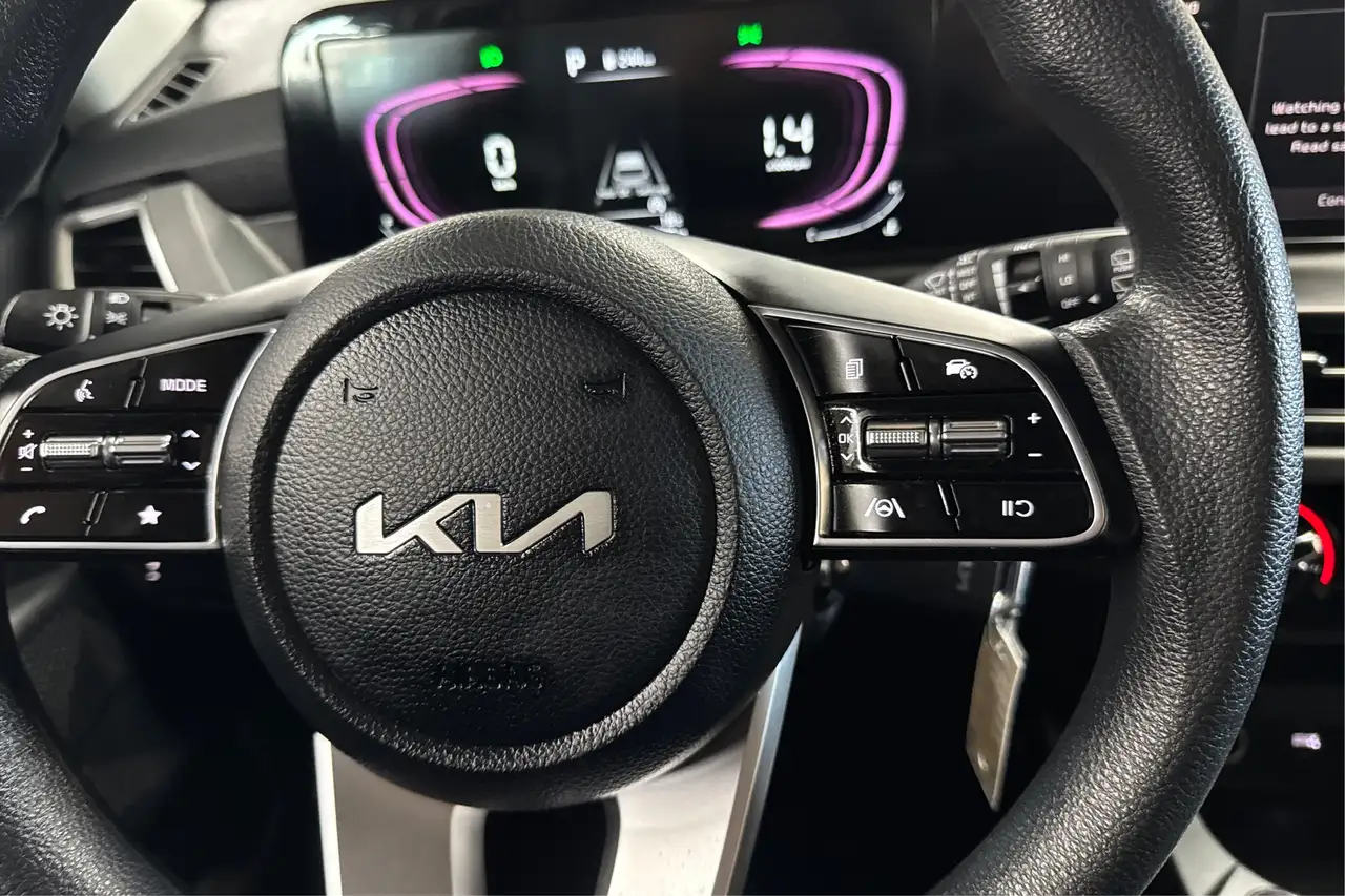 Kia Seltos снимка Kia Seltos