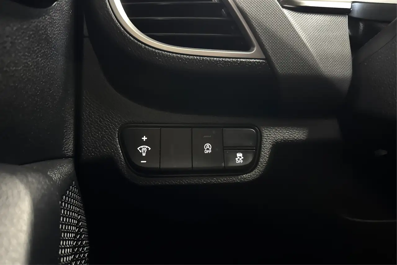 Kia Seltos снимка Kia Seltos