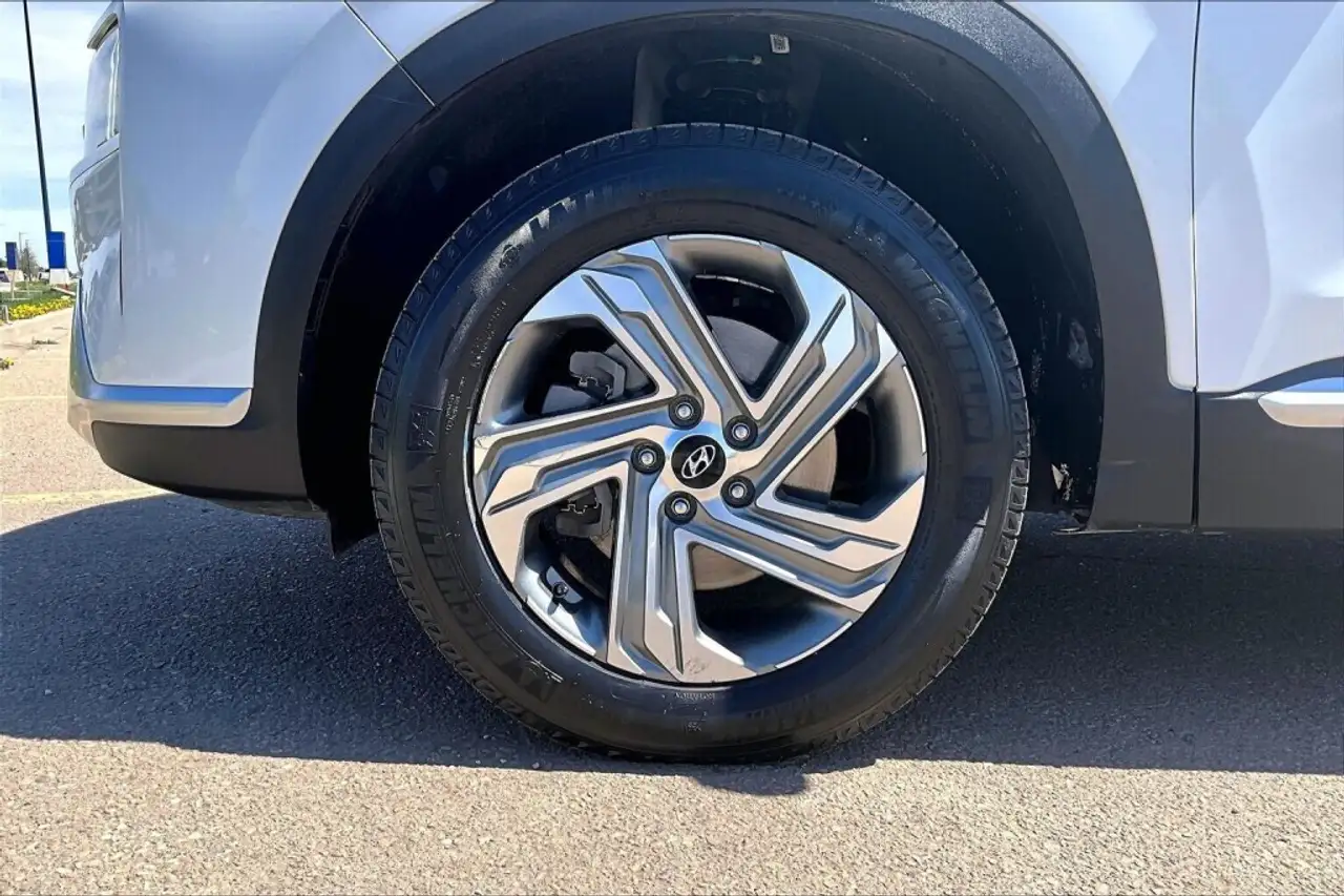Hyundai SANTA FE снимка Hyundai SANTA FE