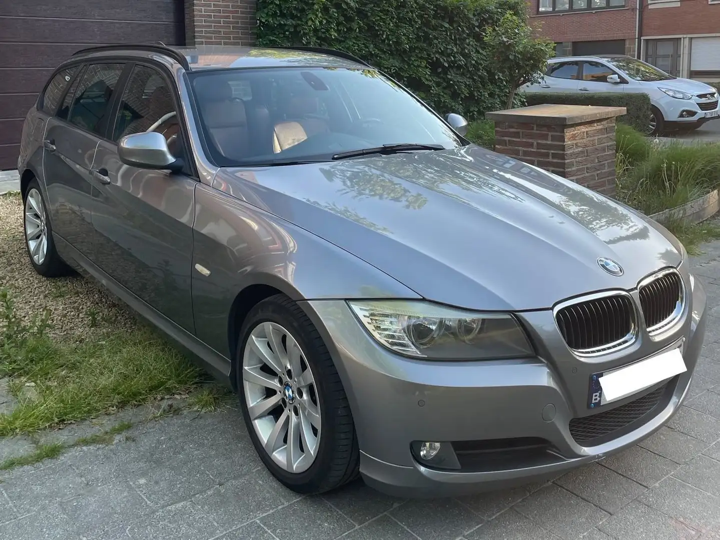 BMW 318 318d DPF Touring Gris - 2