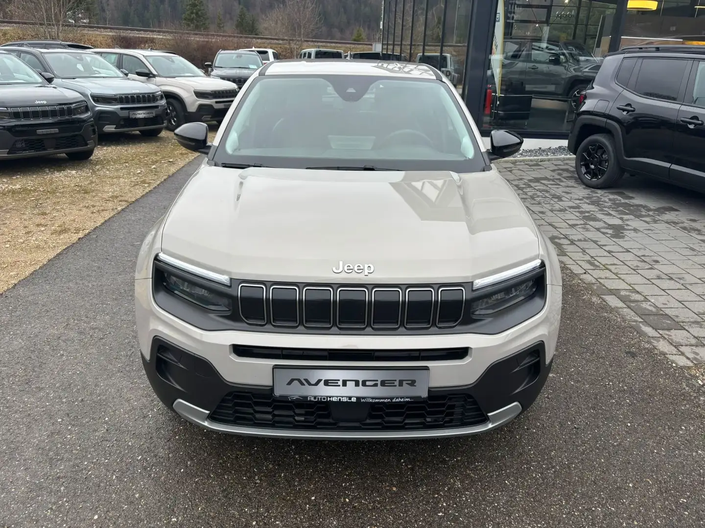 Jeep Avenger Altitude Beige - 2