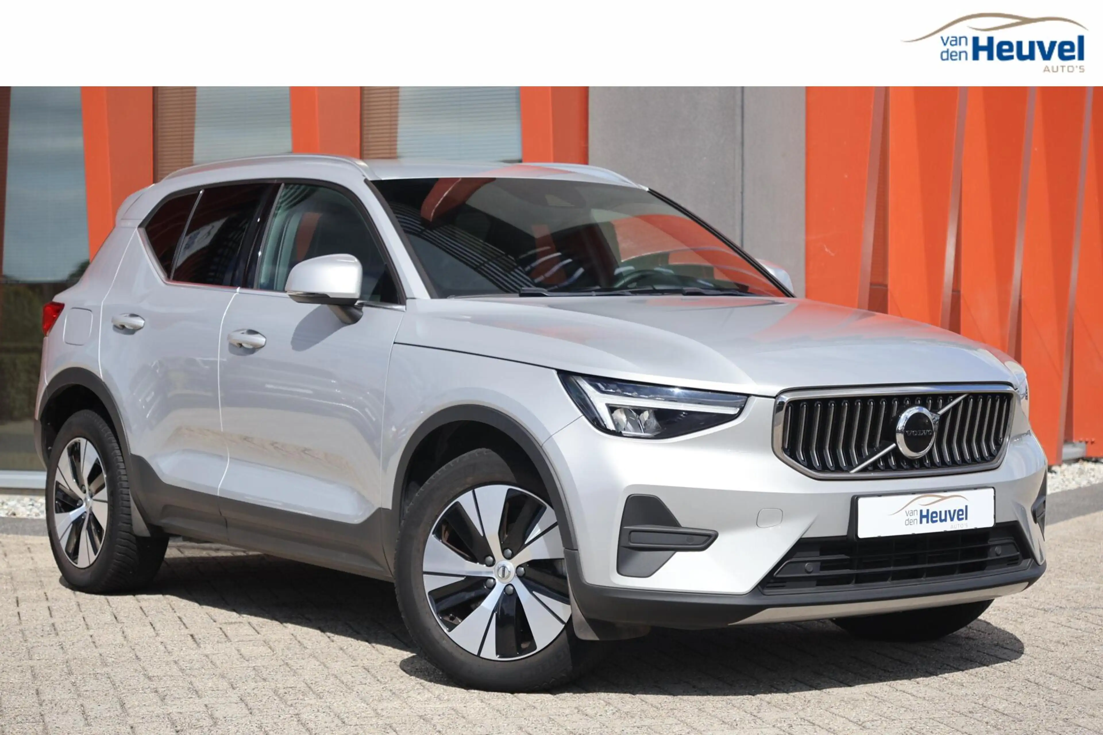 Volvo XC40 T4 Recharge Core Bright | Stoelverwarming | Trekha