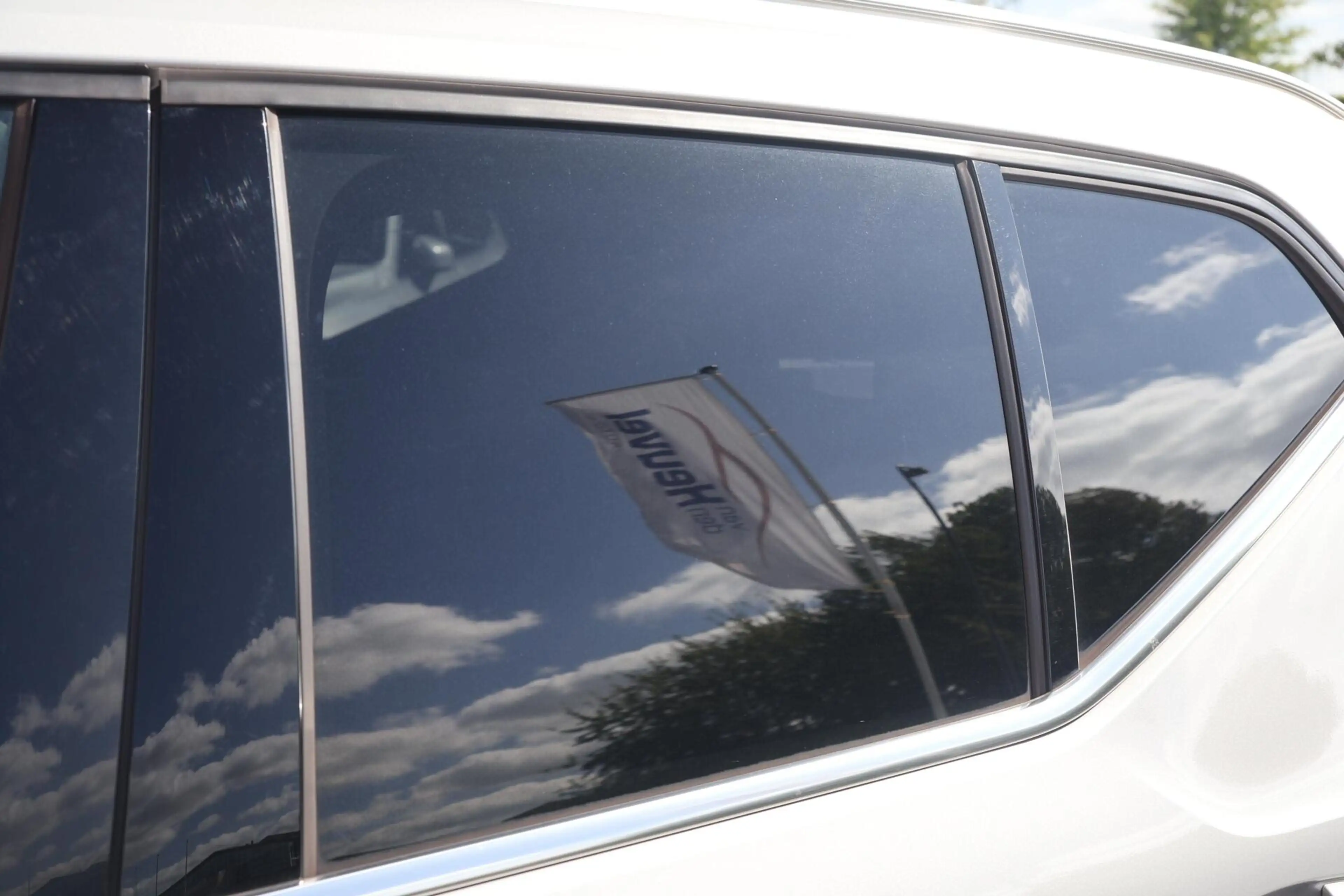 Volvo XC40 T4 Recharge Core Bright | Stoelverwarming | Trekha — photo 11