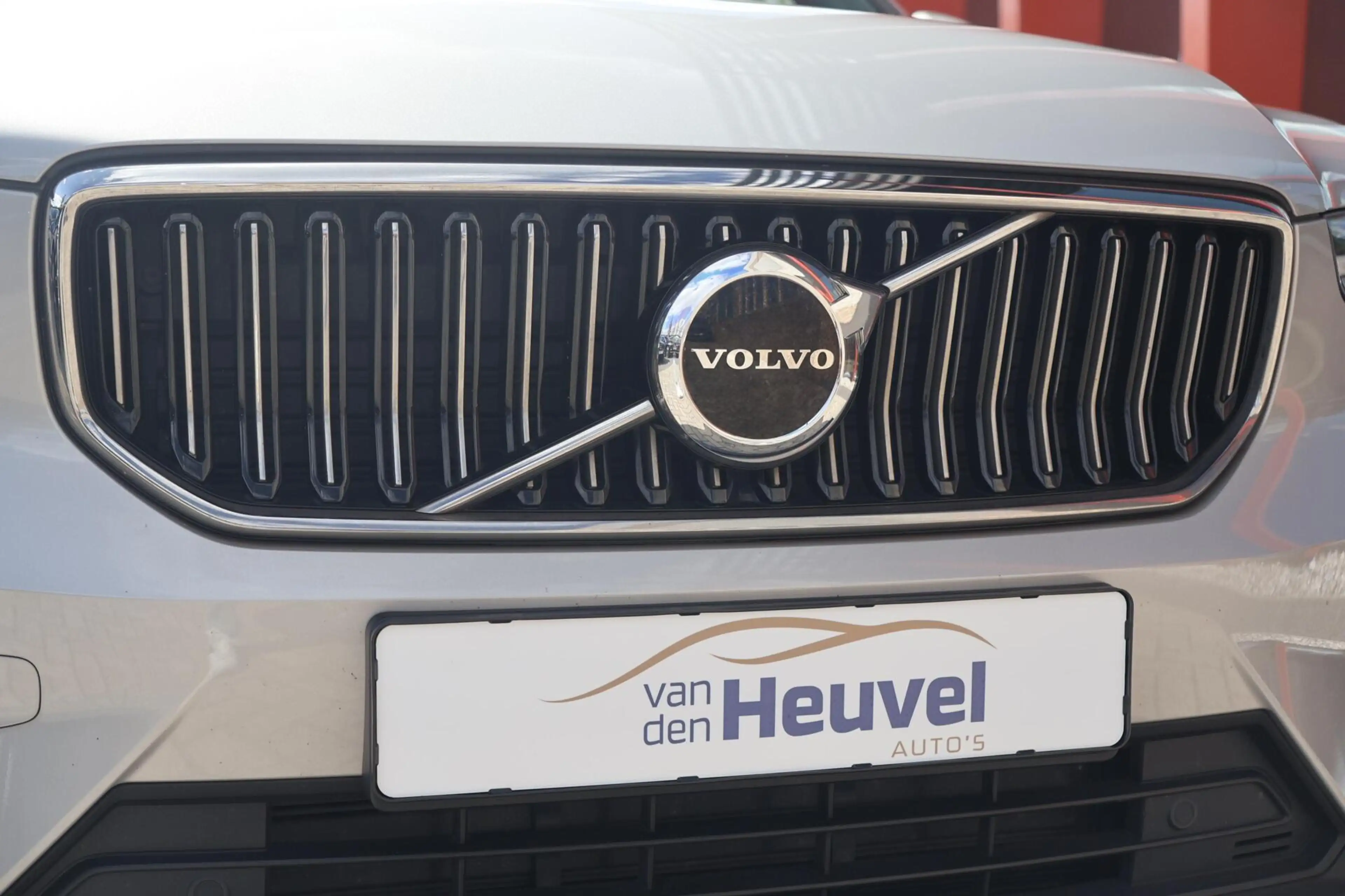 Volvo XC40 T4 Recharge Core Bright | Stoelverwarming | Trekha — photo 6