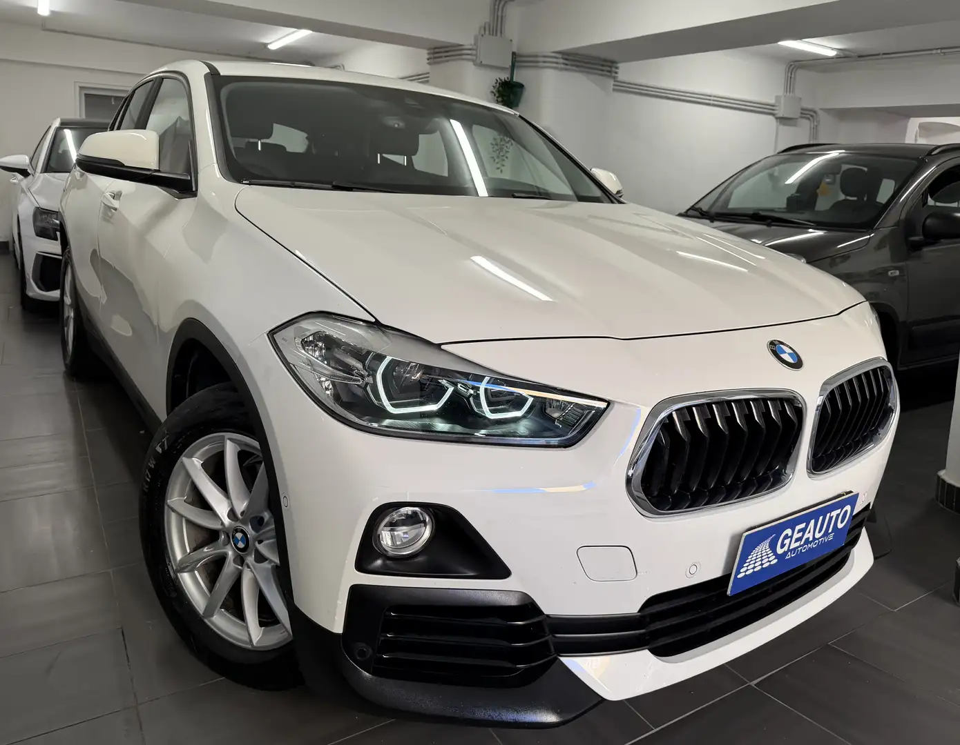 BMW X2 sdrive16d Business AUTOMATICA-PELLE-LED-NAVI-FULL Blanc - 1