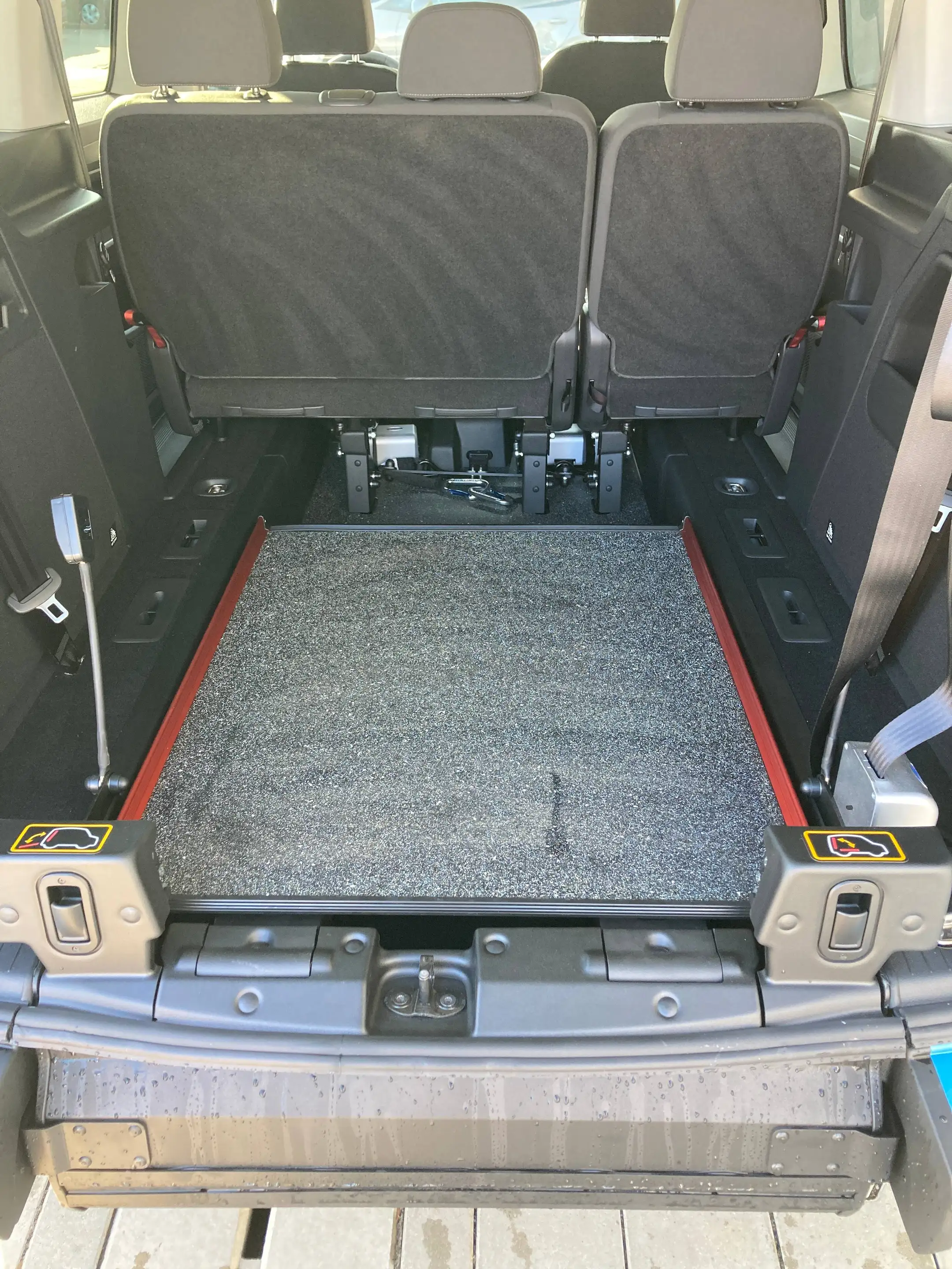 Ford Tourneo Connect Titanium — photo 14