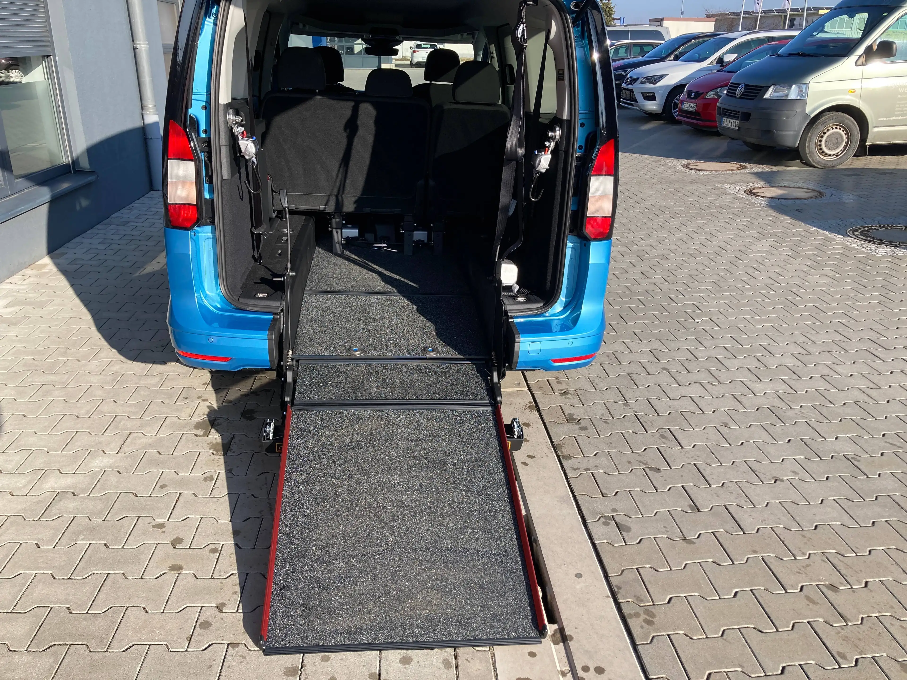 Ford Tourneo Connect Titanium — photo 4
