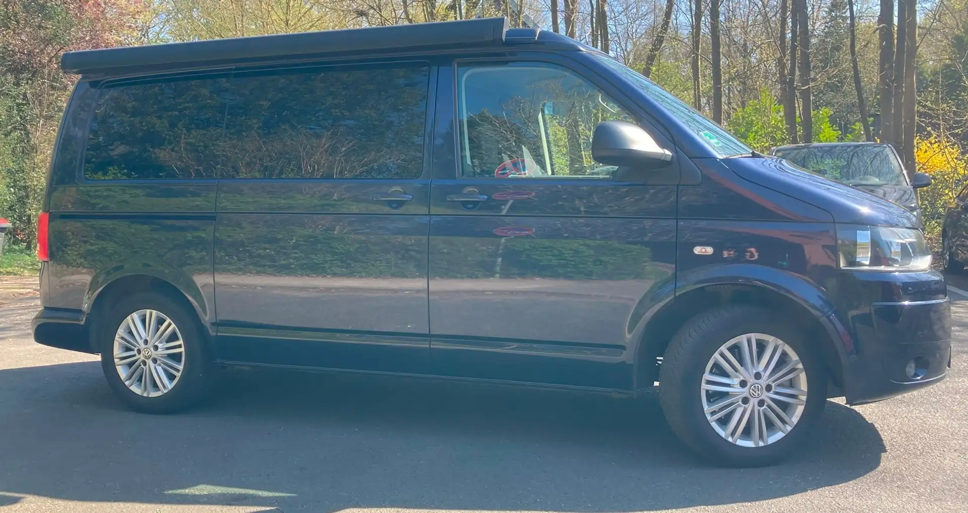 Volkswagen T5 California Beach Blau - 2