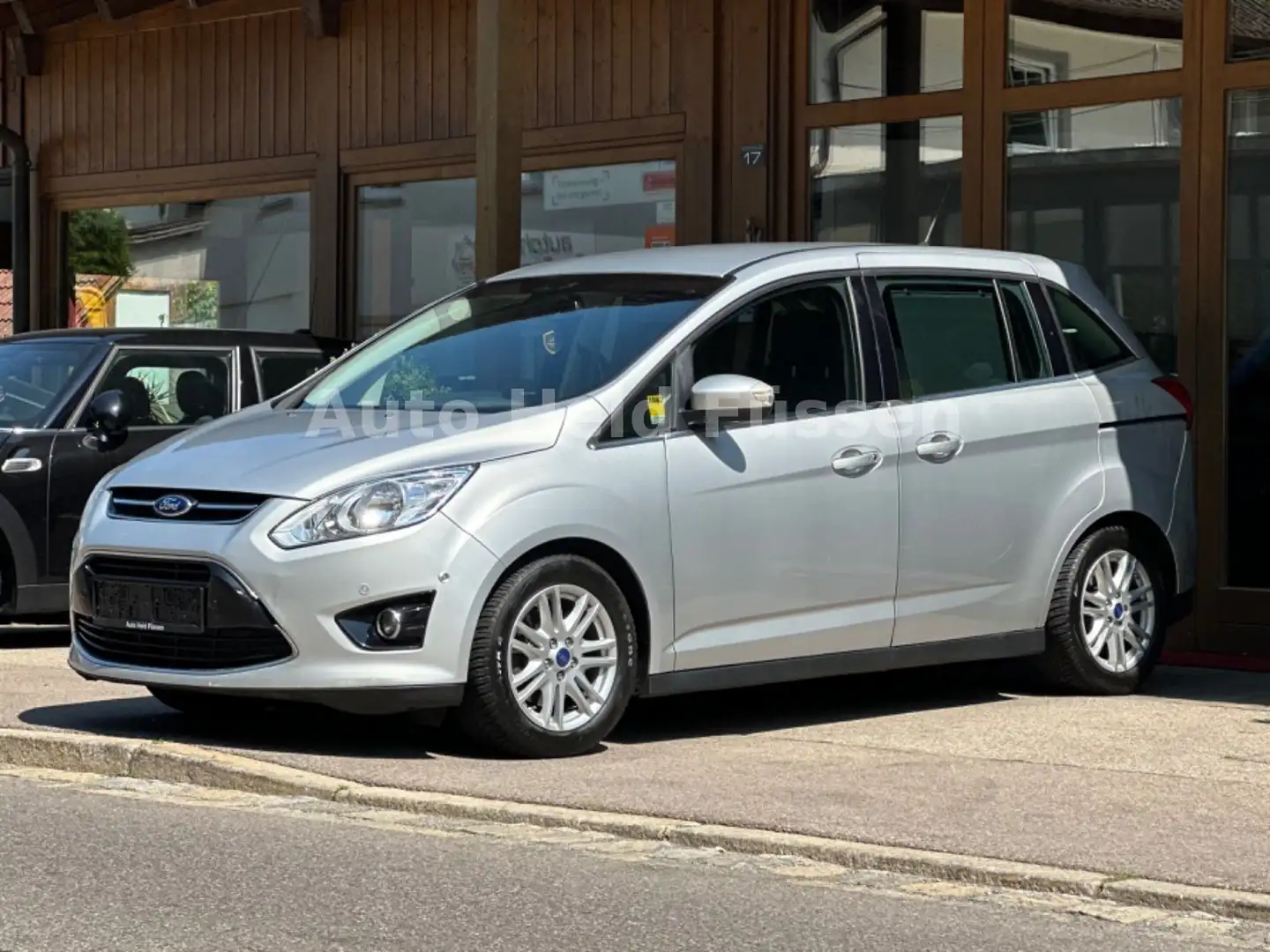 Ford Grand C-Max Titanium Aut Navi Kamera Temp AHK Silber - 2