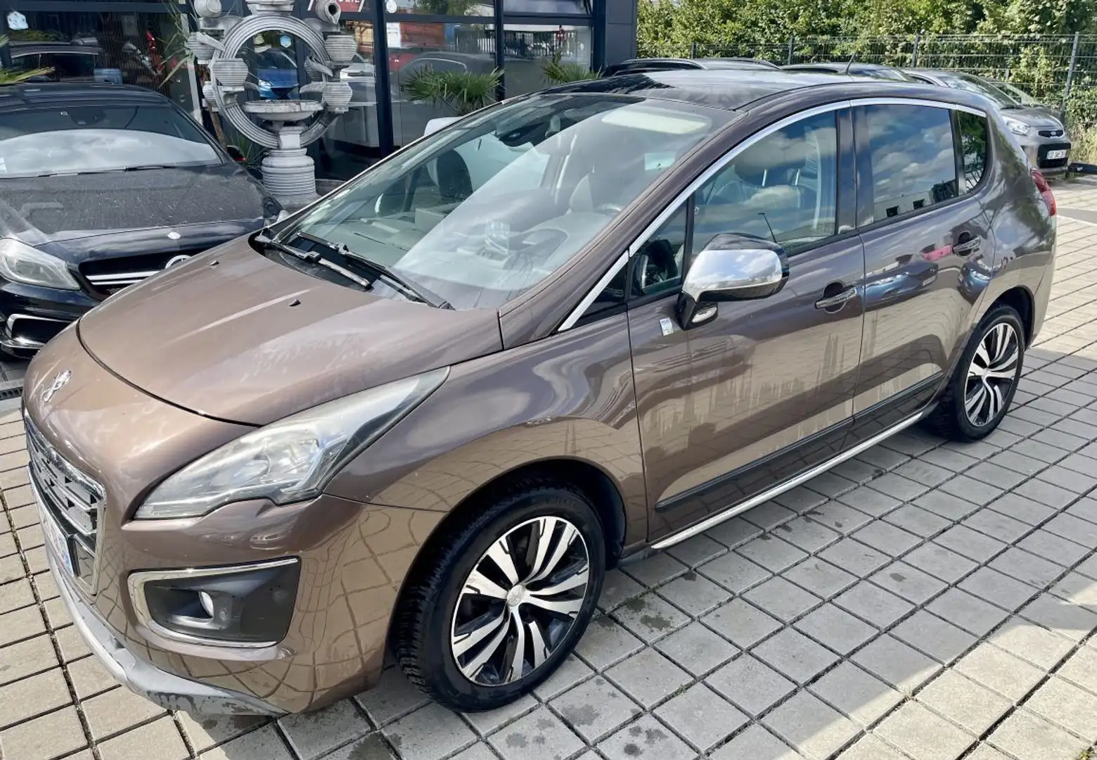 Peugeot 3008 2.0 163CH HDi FAP ETG6 + Electric 37ch Beige - 2