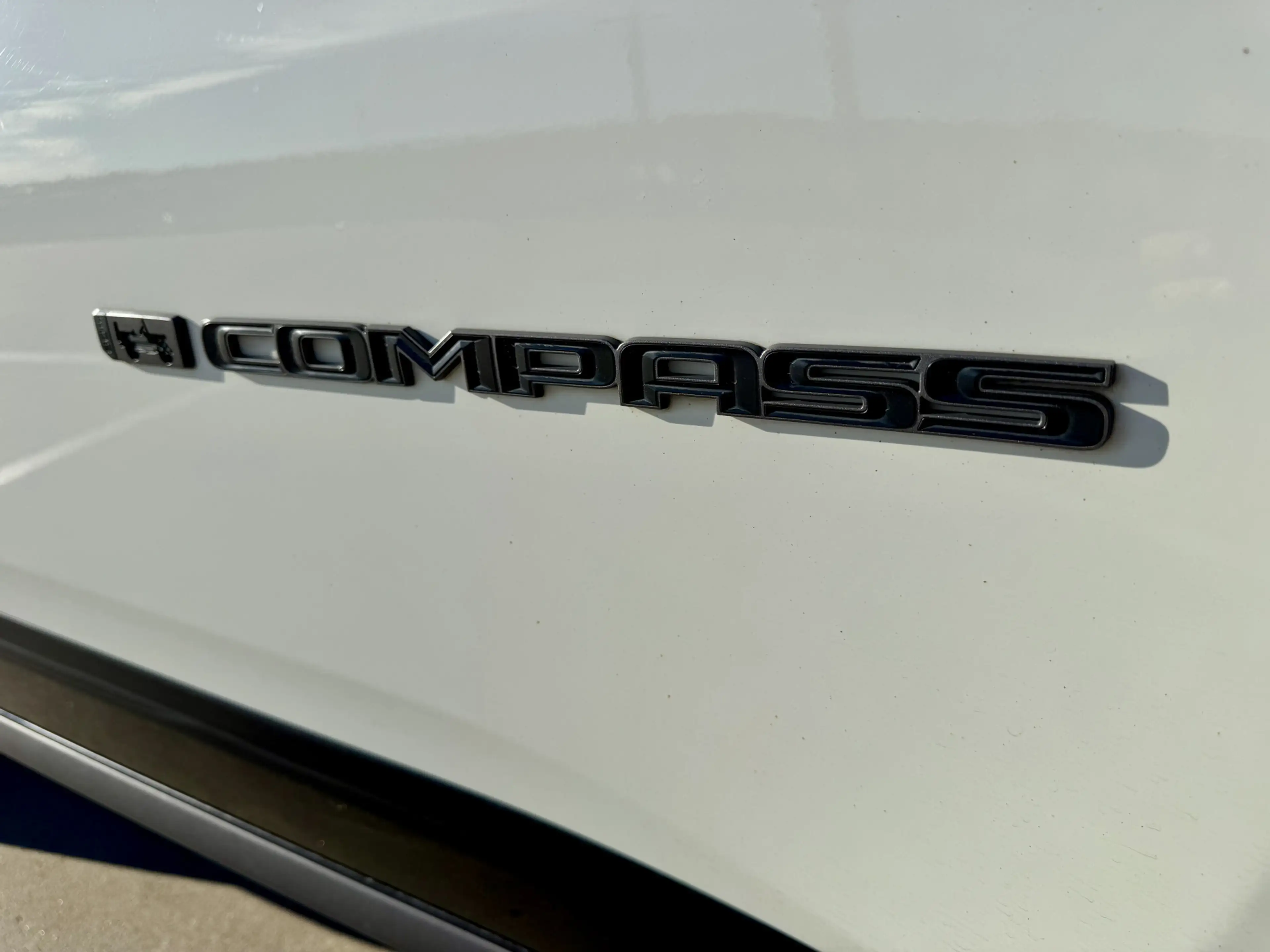 Jeep Compass 1.3T 80th Anniversary — photo 24