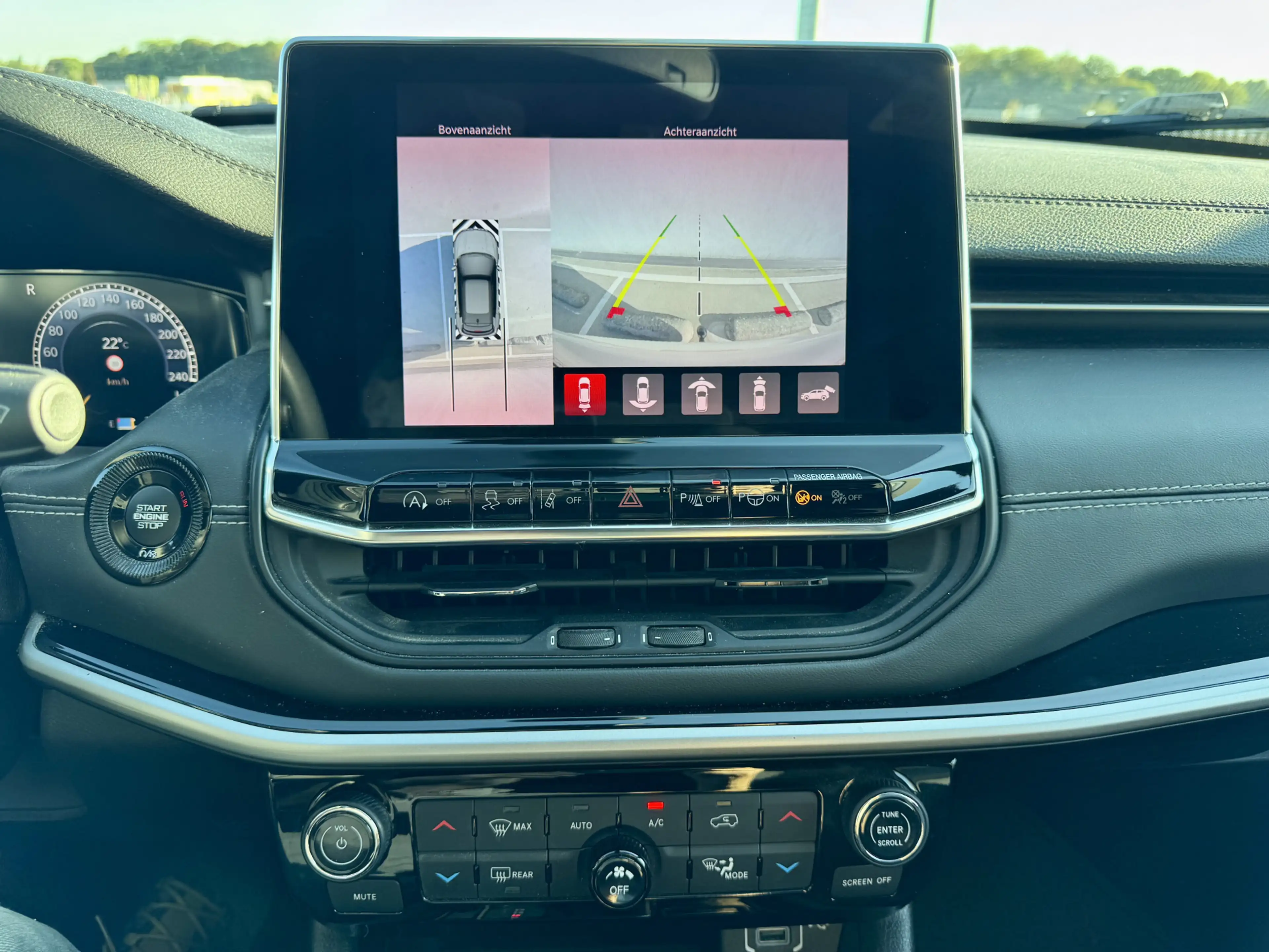 Jeep Compass 1.3T 80th Anniversary — photo 21