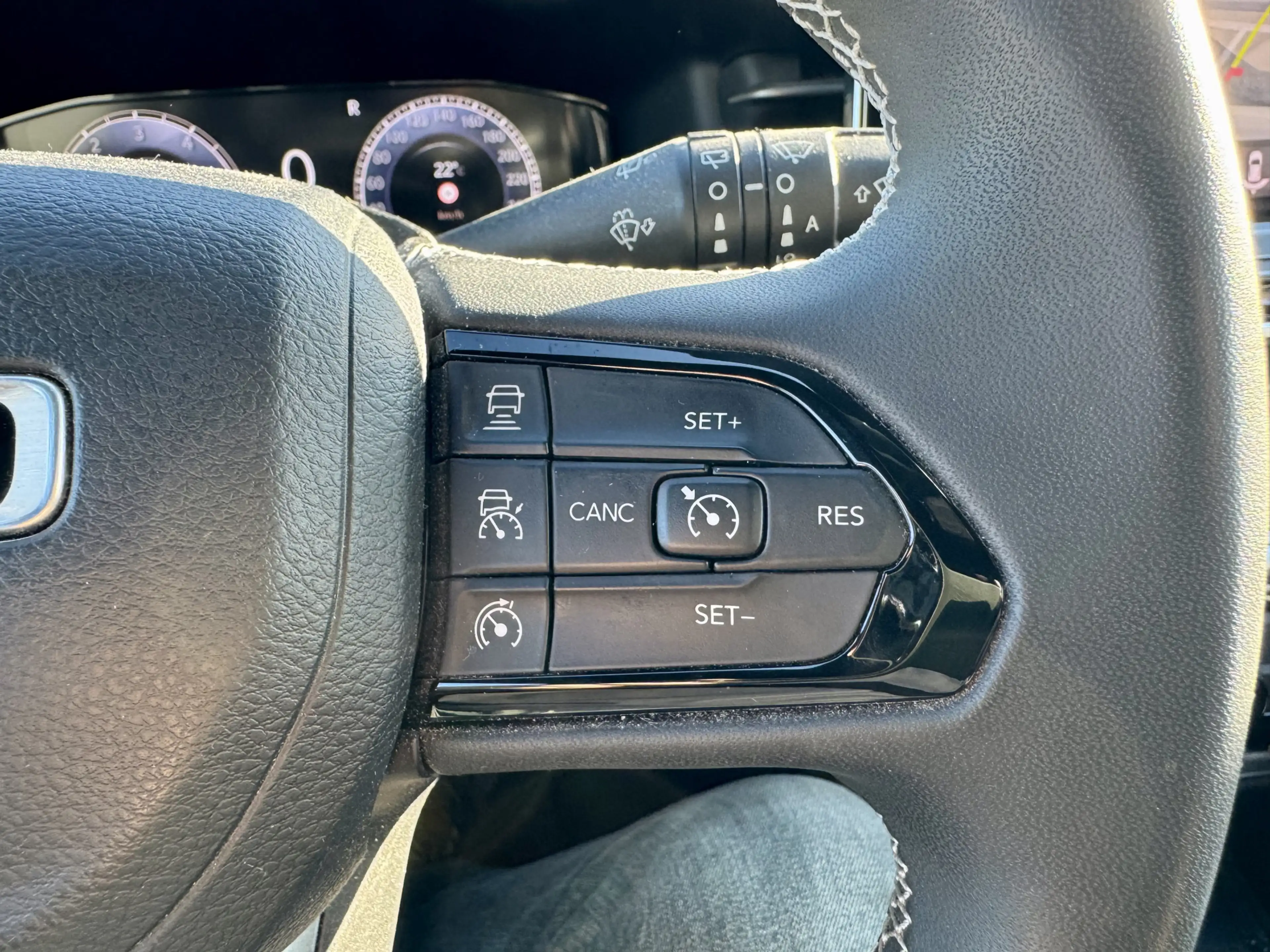 Jeep Compass 1.3T 80th Anniversary — photo 20
