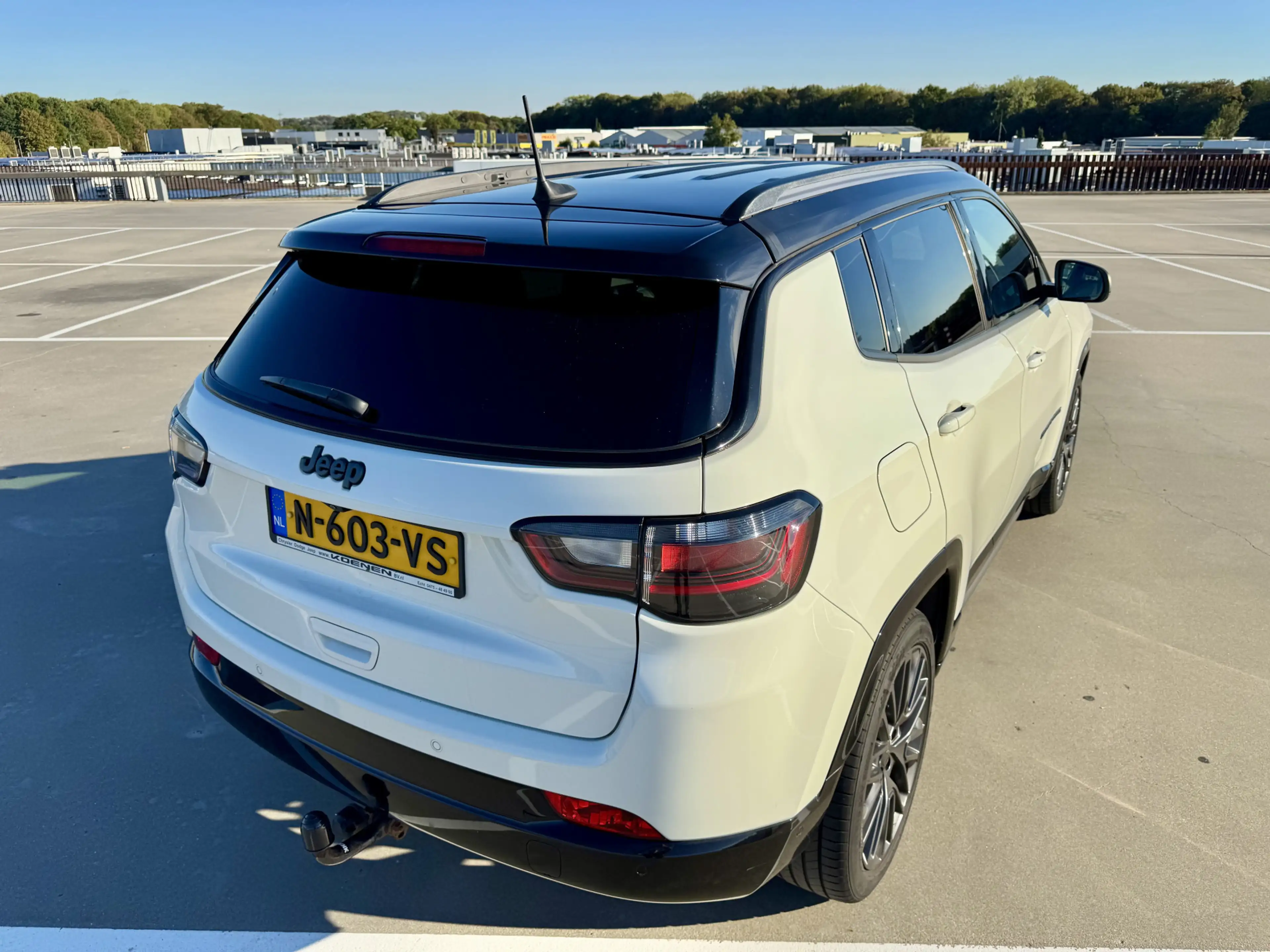 Jeep Compass 1.3T 80th Anniversary — photo 28