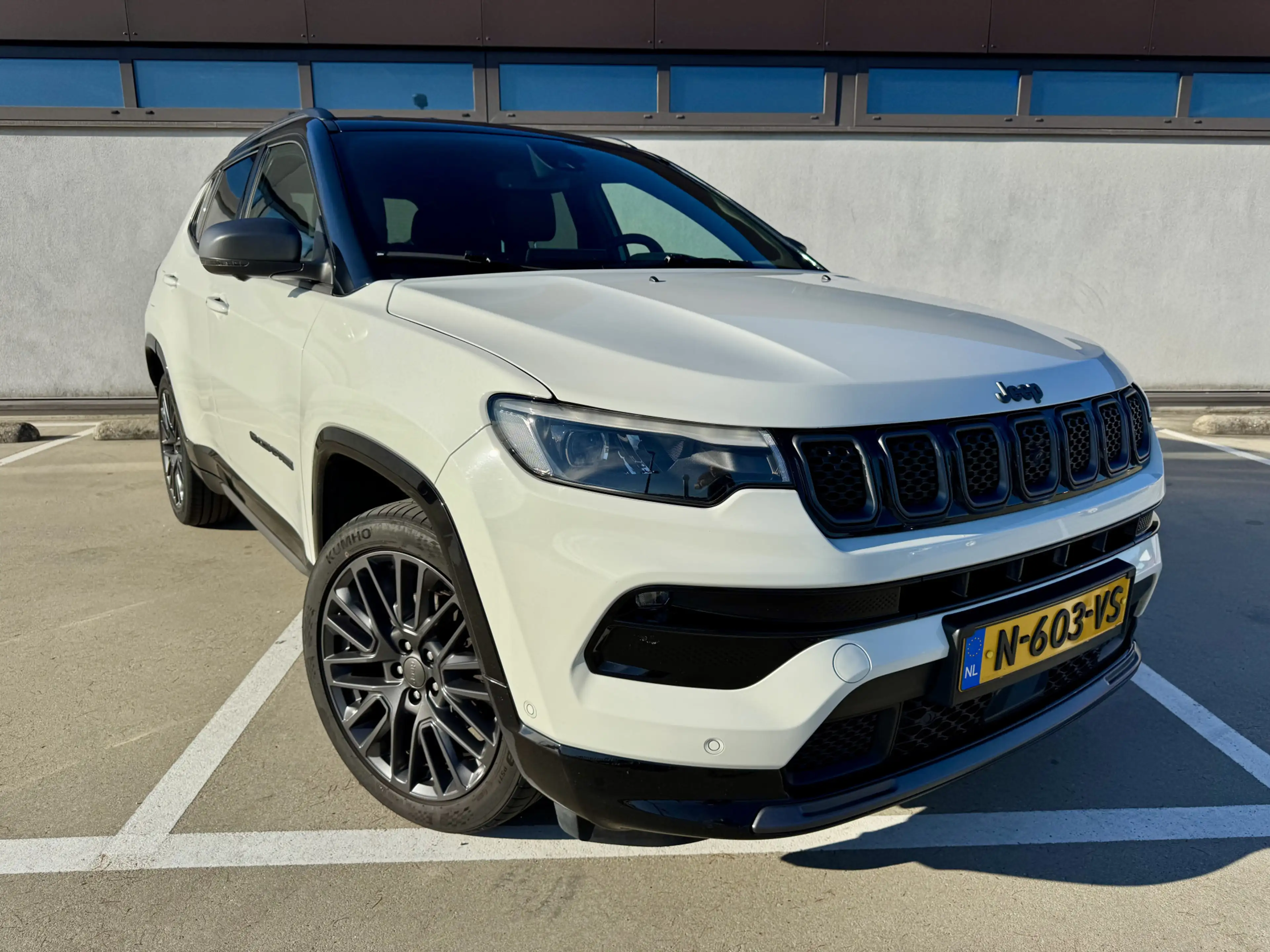 Jeep Compass 1.3T 80th Anniversary — photo 11