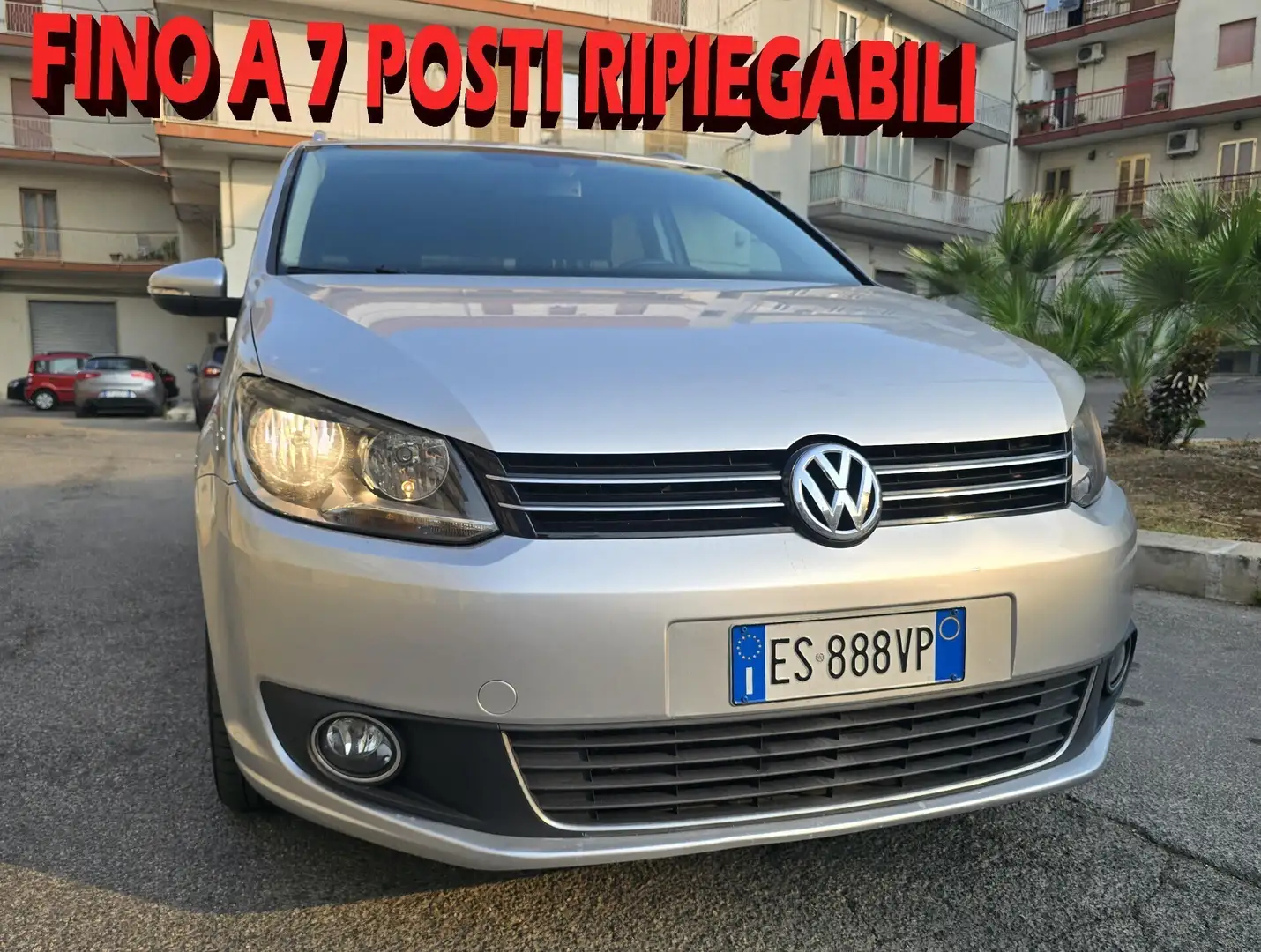 Volkswagen Touran Touran 2.0 TDI 140 CV Highline Grigio - 2