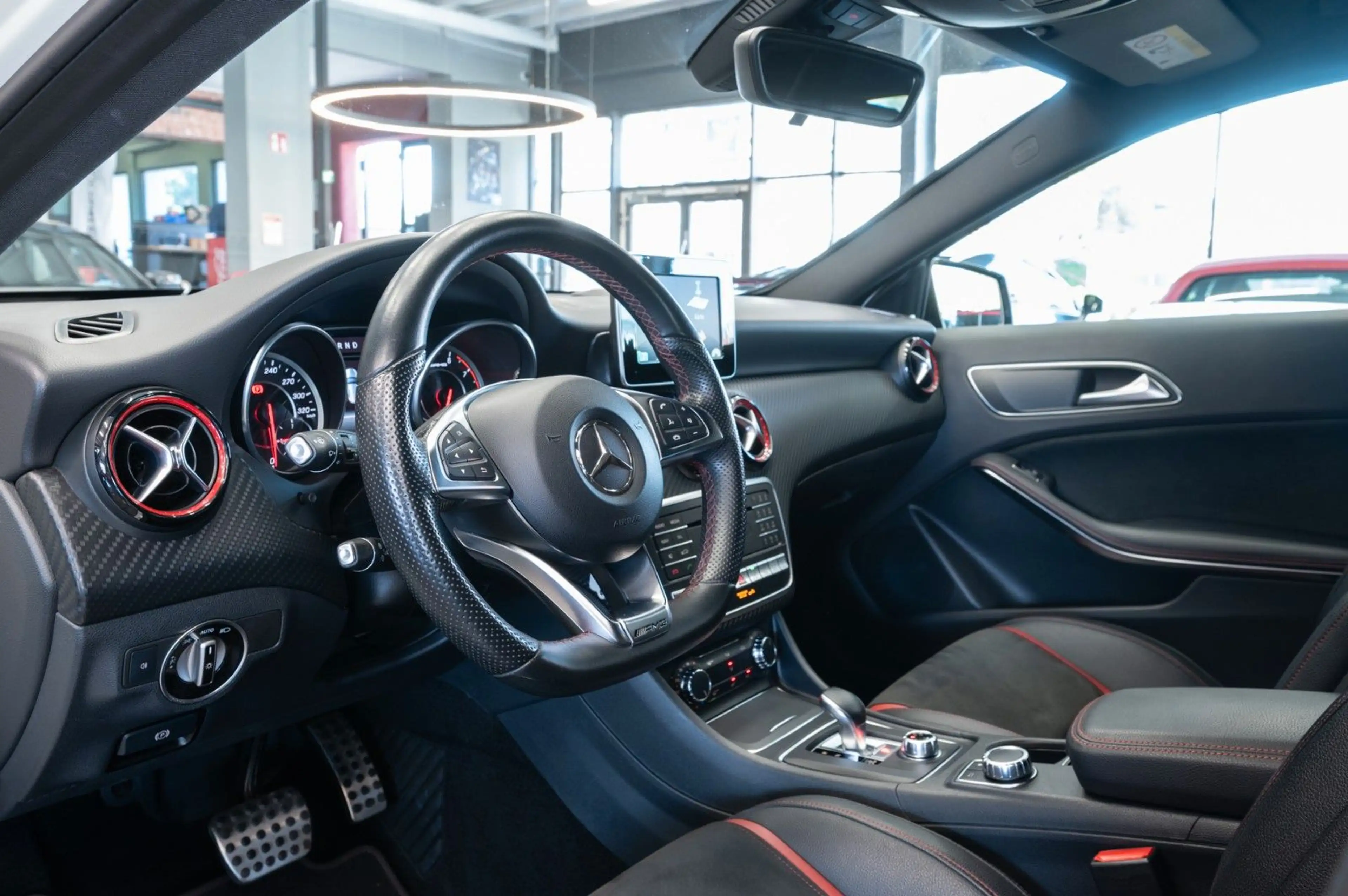 Mercedes-Benz A 45 AMG A45 AMG 4Matic|AERO|PERF-SITZE|PERF-AGA|VOLL — photo 11