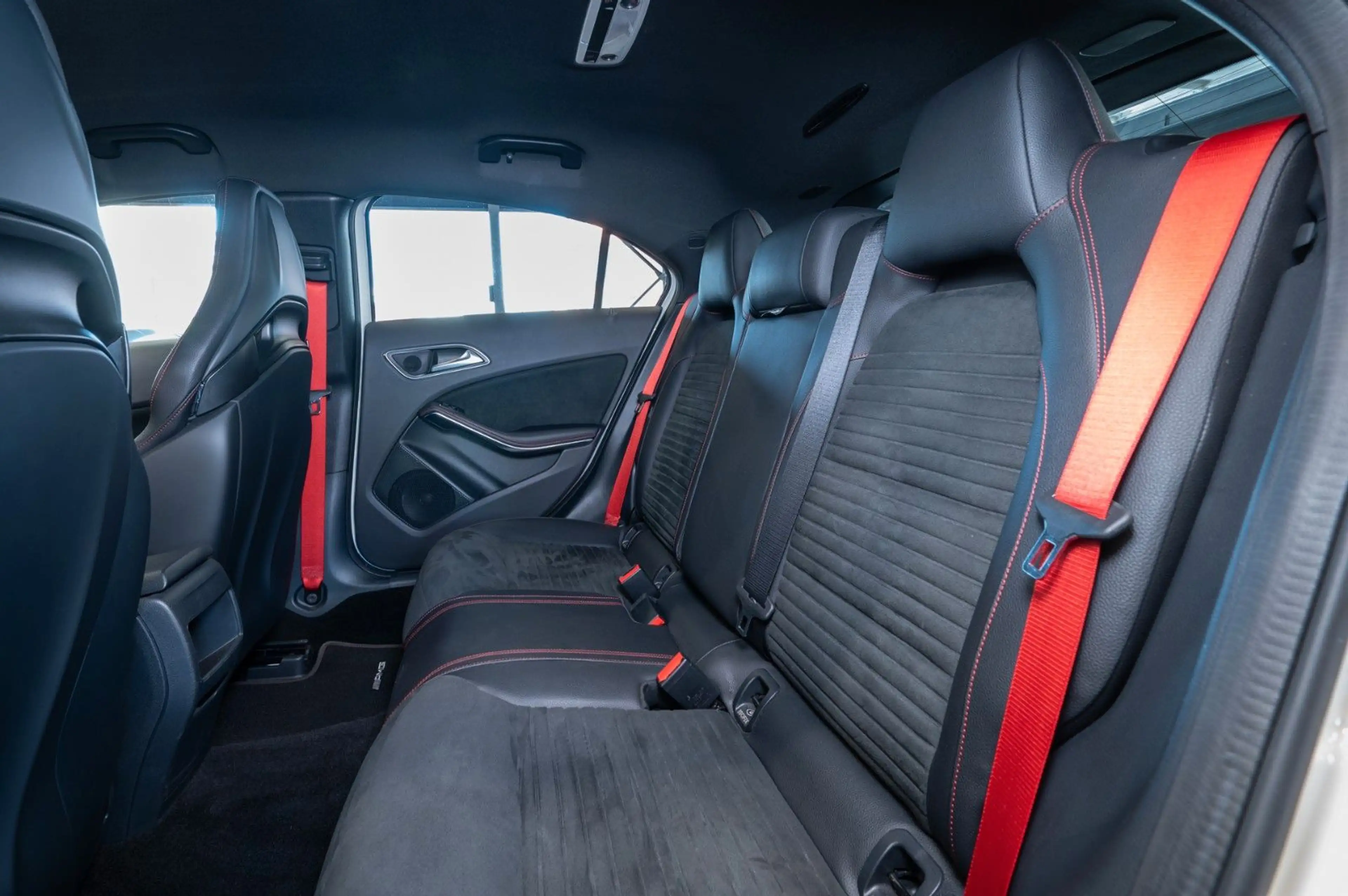 Mercedes-Benz A 45 AMG A45 AMG 4Matic|AERO|PERF-SITZE|PERF-AGA|VOLL — photo 14