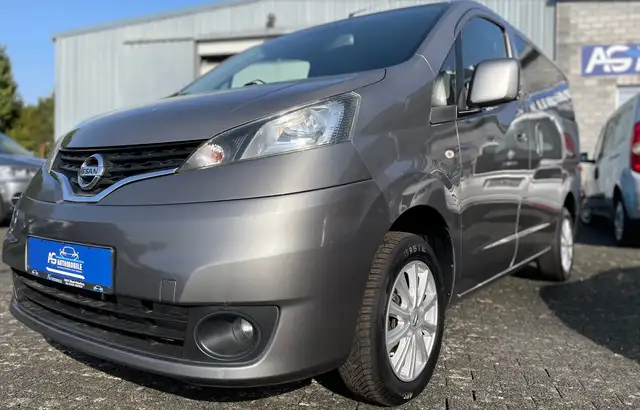 Nissan Evalia NV200 Evalia