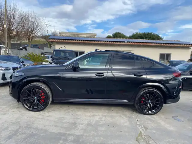 BMW X6 view 7