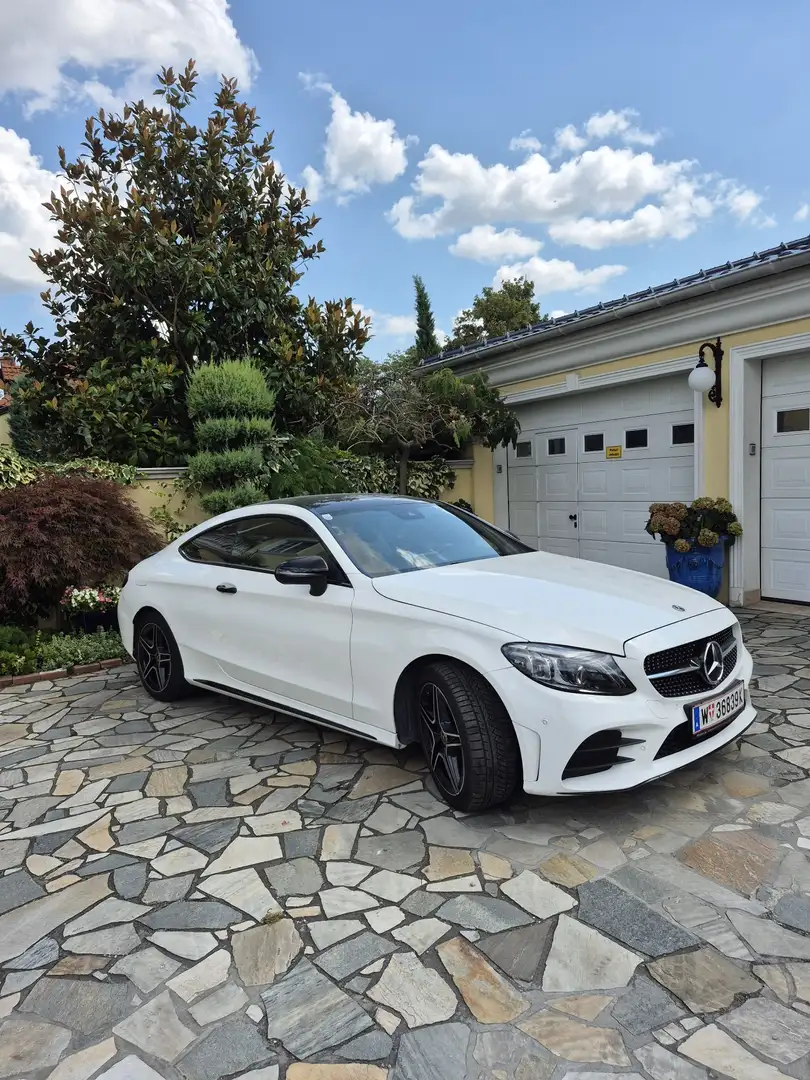 Mercedes-Benz C 300 Mercedes-Benz C-Klasse C300 Coupé AMG-Line, Panoda - 1