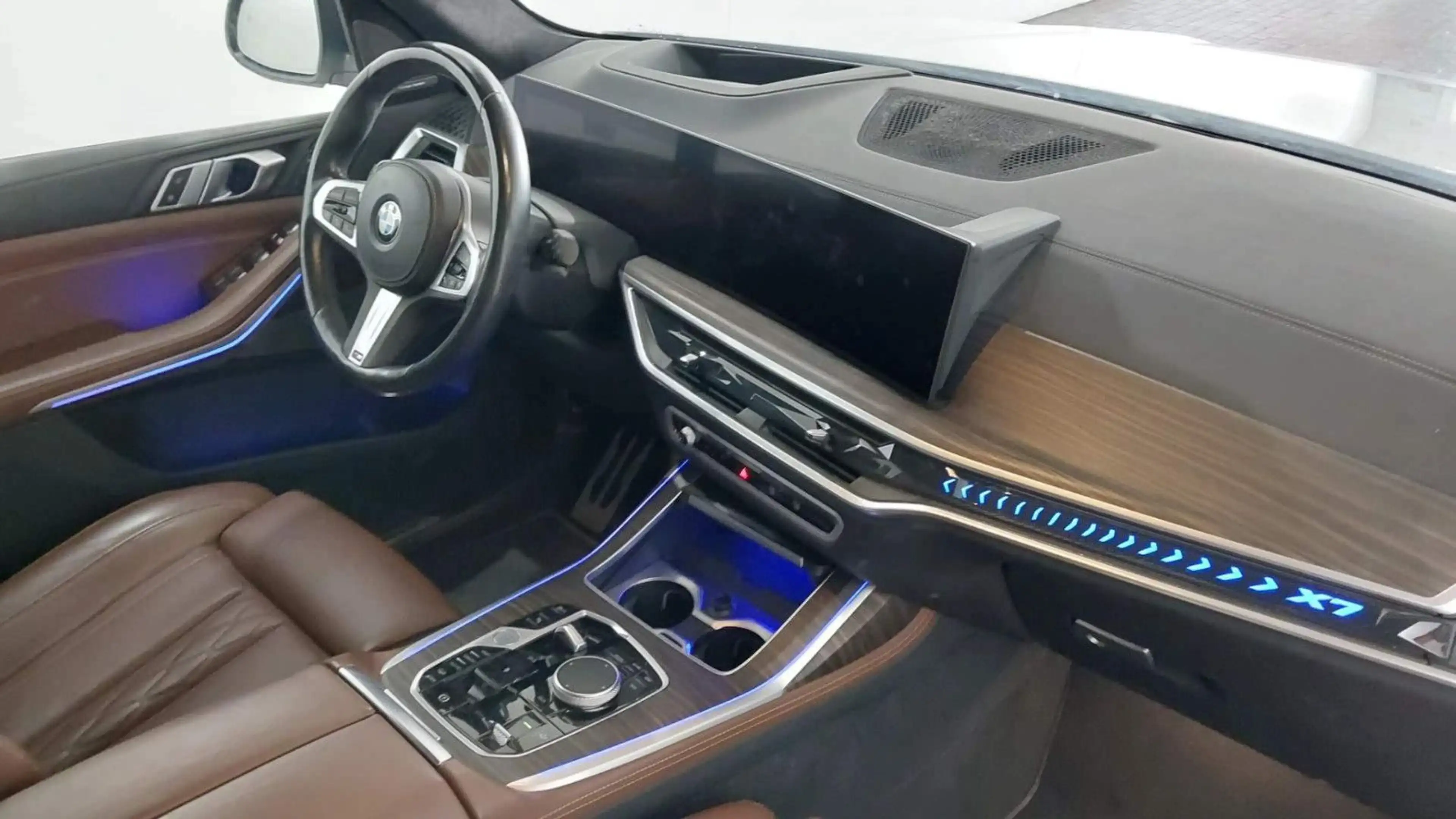 BMW X7 xDrive 40 d M Sport Sky AHK 1Hd FINANZIERUNG — photo 5