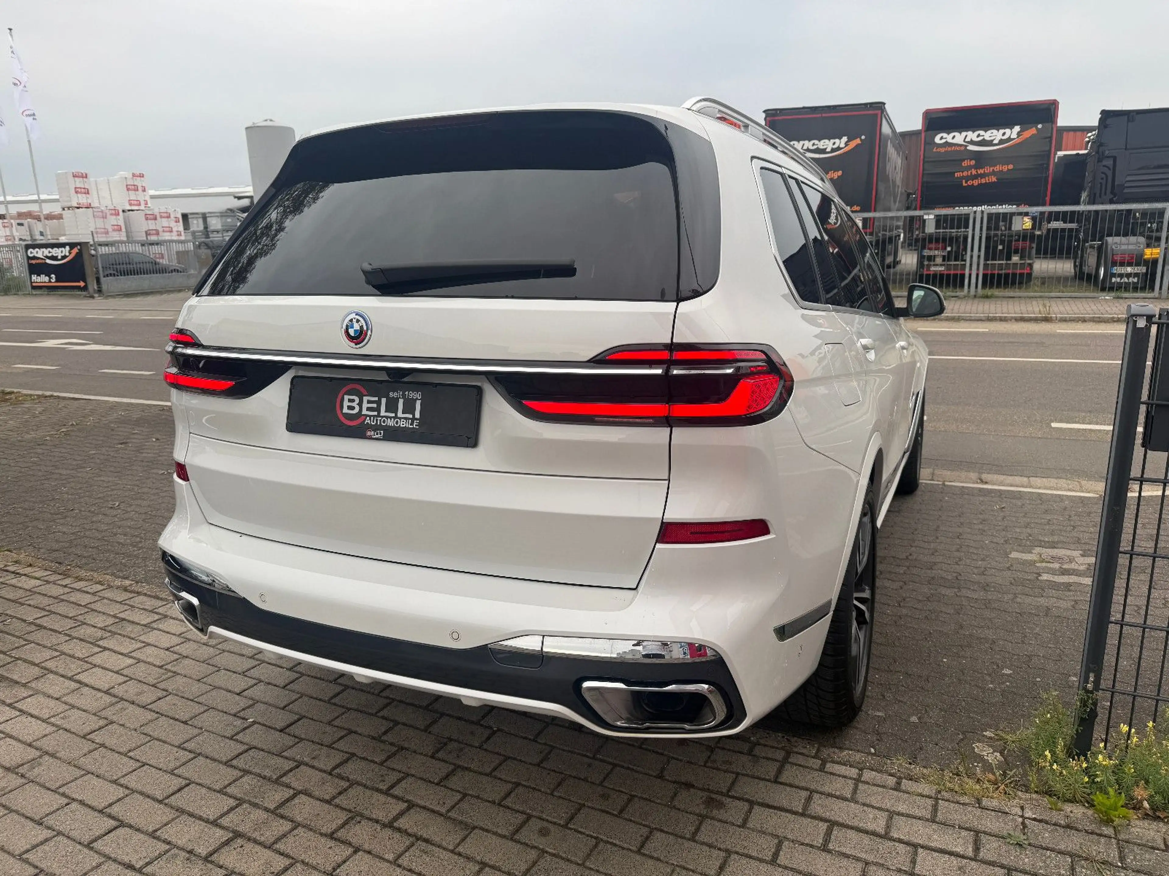 BMW X7 xDrive 40 d M Sport Sky AHK 1Hd FINANZIERUNG — photo 5