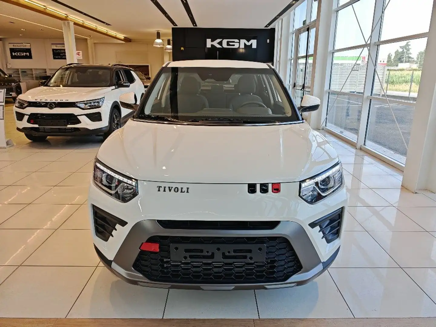KGM Tivoli 1.5 GDI Turbo 2WD 135 CV Must - PROMO FIN Bianco - 2