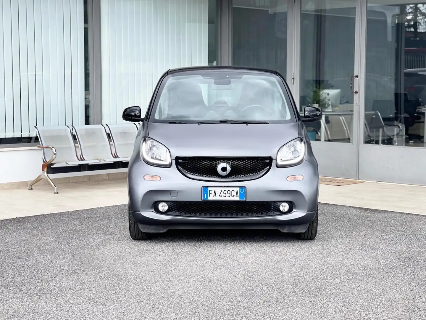 smart forTwo 1.0 Benzina 71CV E6 Automatica - 2015 Grigio - 2
