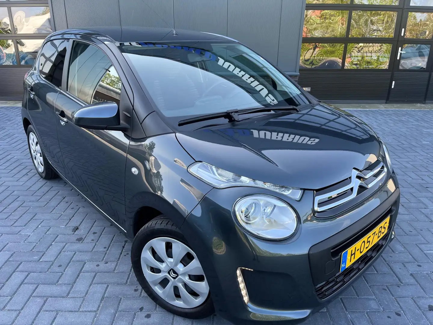 Citroen C1 1.0 VTi Feel NL.Auto/Airco/Bluetooth/Privacy Glass Grijs - 2
