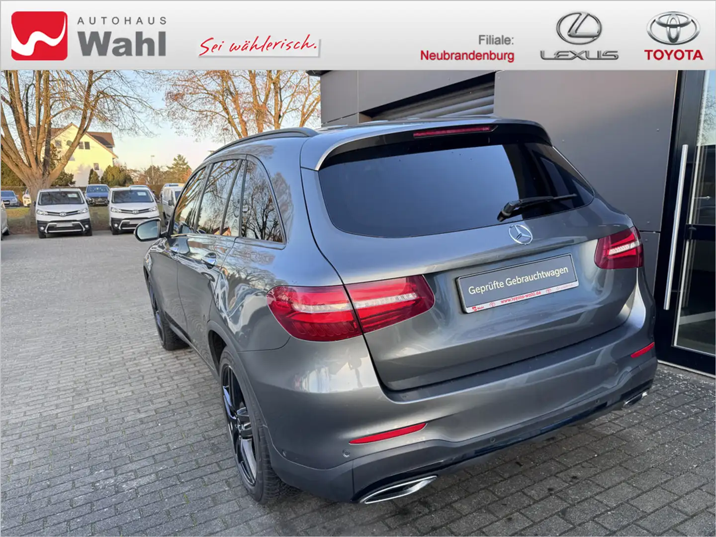 Mercedes-Benz GLC 350 d AMG Line 4Matic Grau - 2