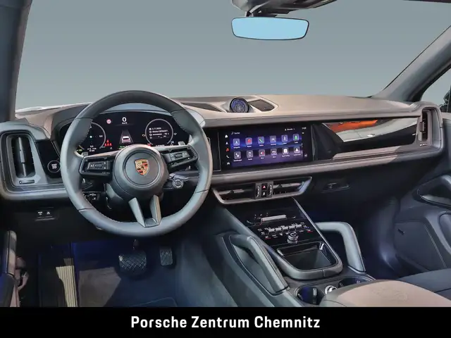 Porsche Cayenne view 7