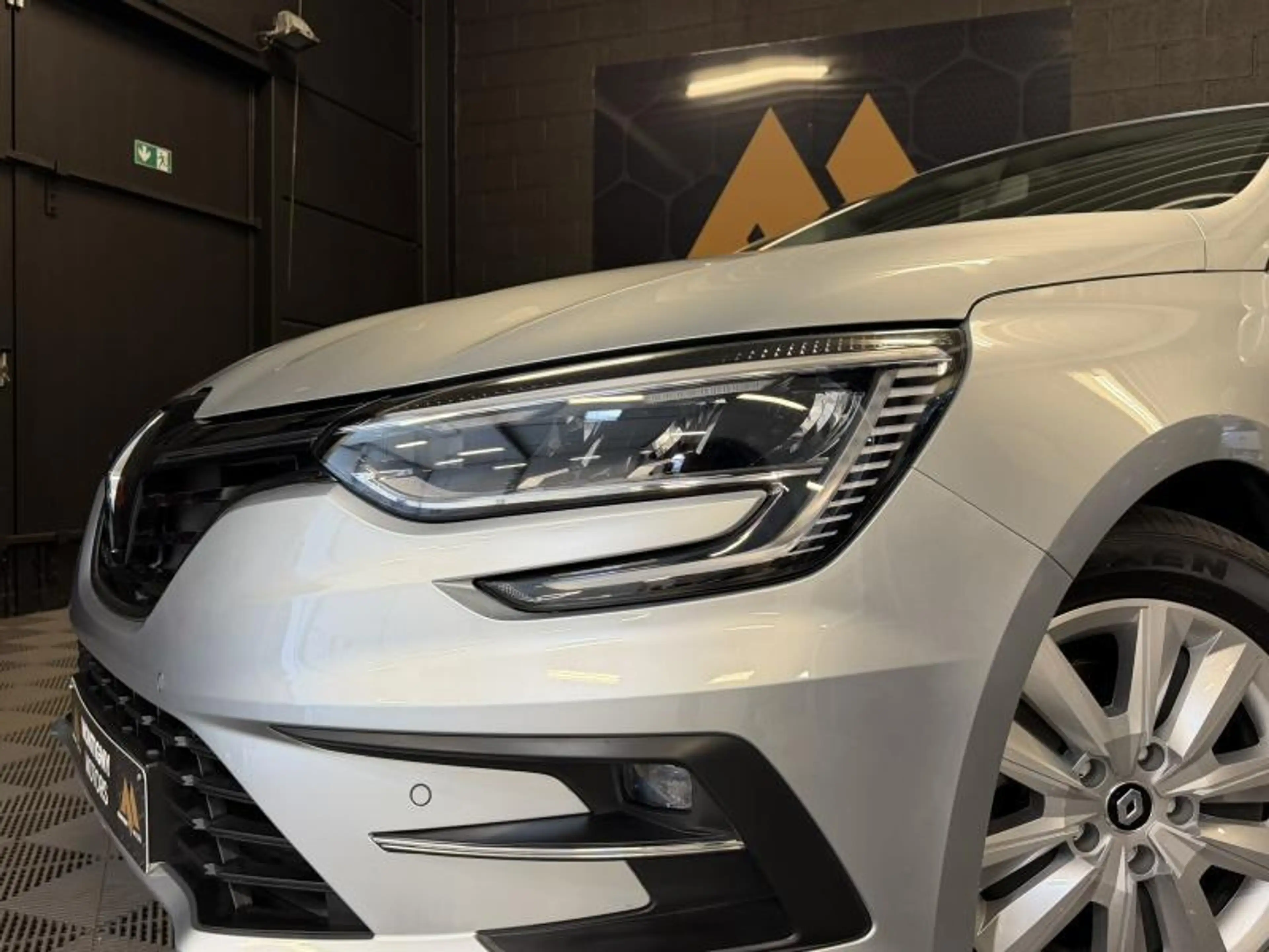 Renault Megane 1.33 140cv *CRUISE*USB*CLIM*LIMIT*CAPTEURS AV/AR* — photo 9