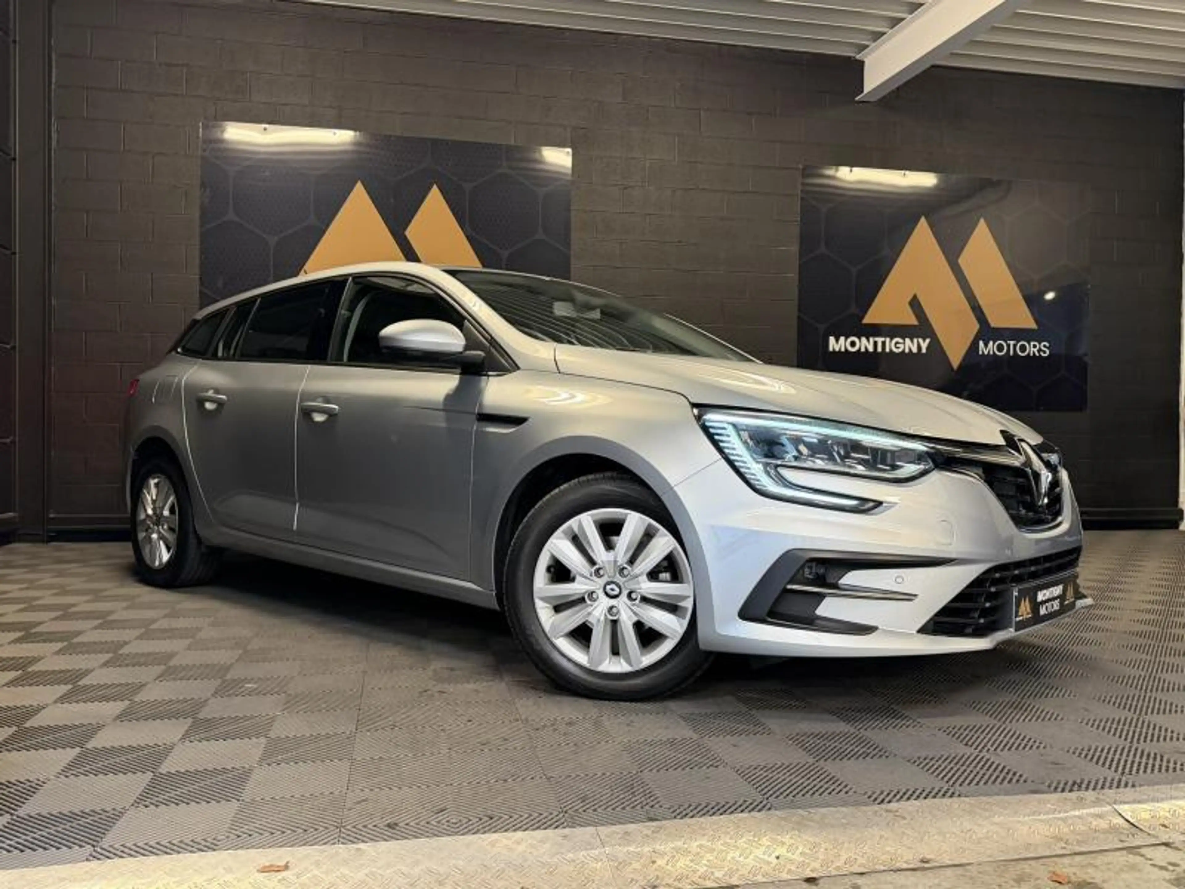 Renault Megane 1.33 140cv *CRUISE*USB*CLIM*LIMIT*CAPTEURS AV/AR* — photo 3