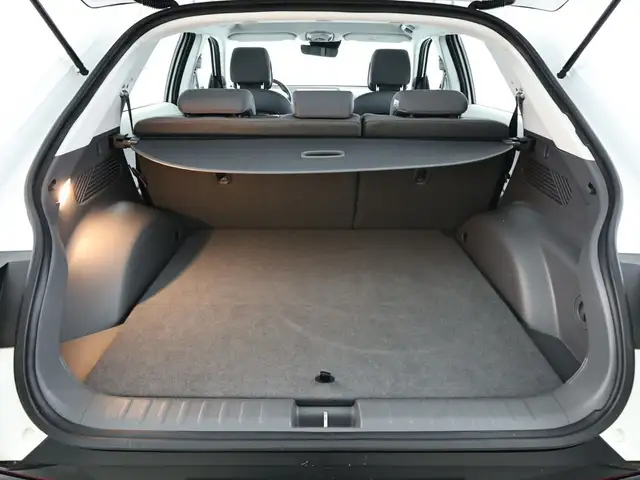 Hyundai Ioniq 5 view 6