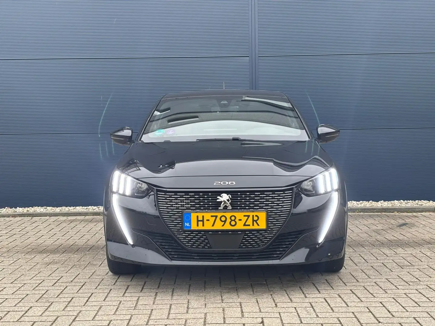 Peugeot 208 1.2 PureTech 100pk EAT8 | Achteruitrijcamera | Pan Noir - 2