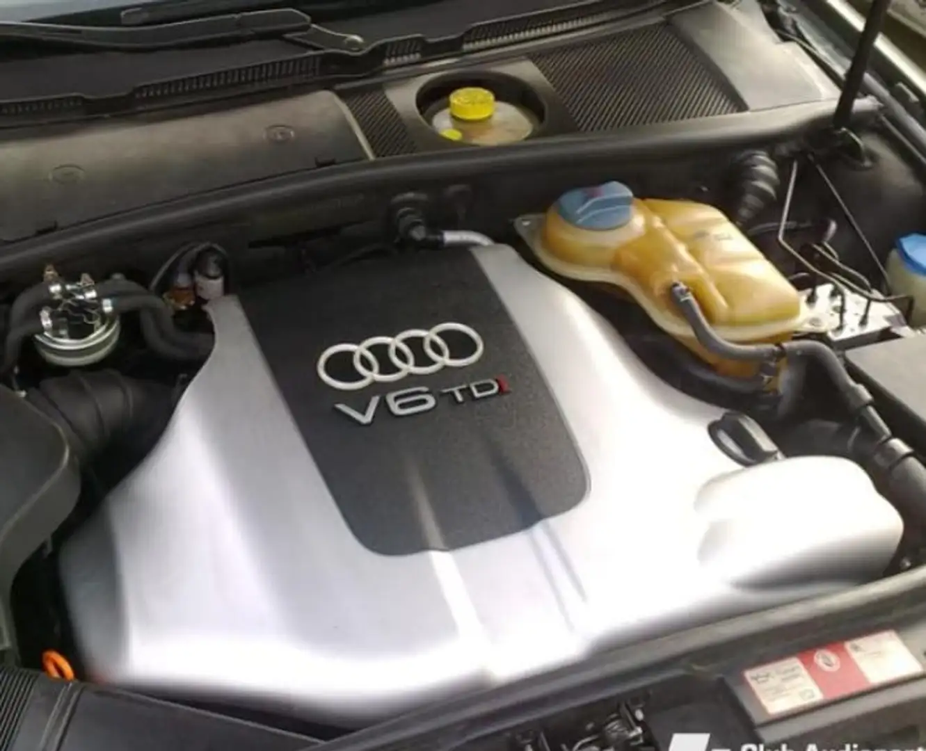Audi A6 A6 2.5TDI quattro 6vel. 180 Negro - 2
