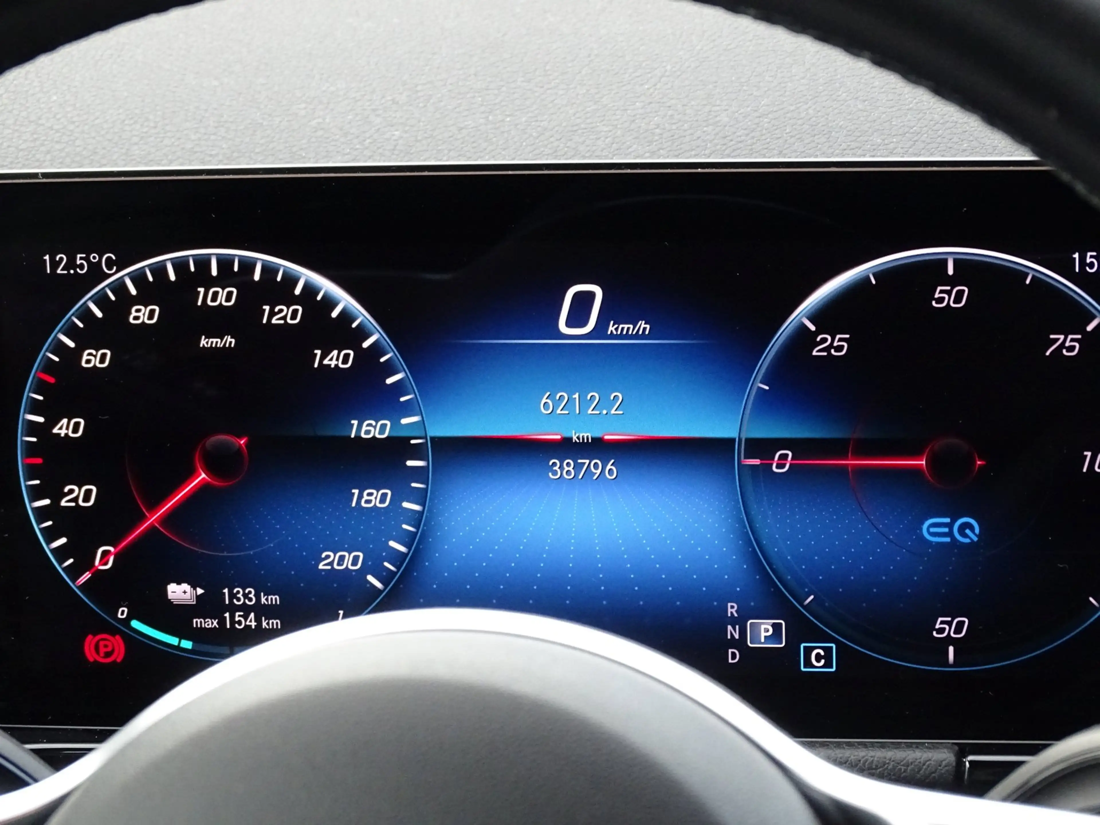 Mercedes-Benz EQA 250 250+ Business Line 71 kWh|TREKHAAK|CAMERA| — photo 10