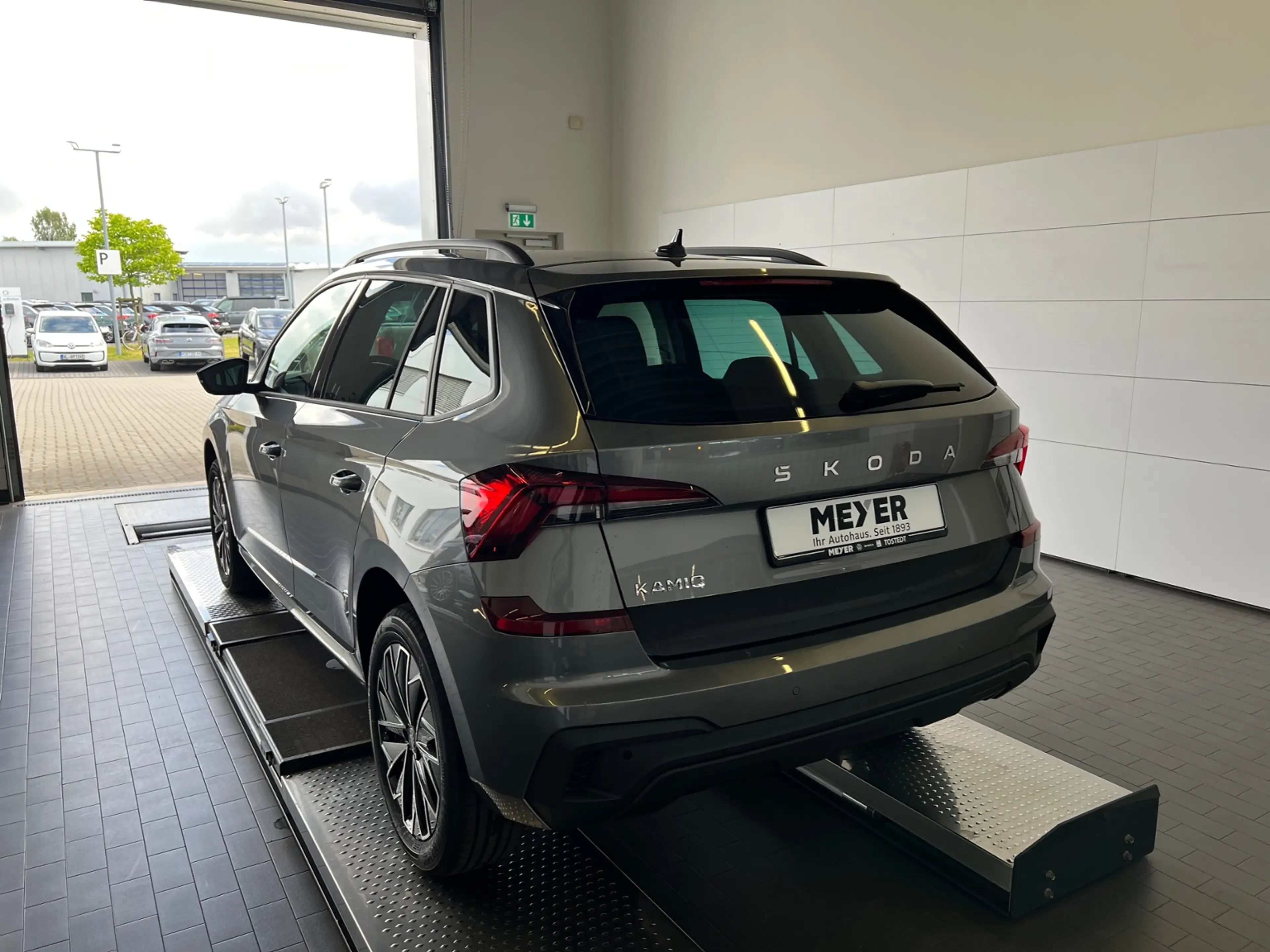 Skoda Kamiq Balance 1.0 TSI DSG *Black Style, AHK, Matrix-LED — photo 4