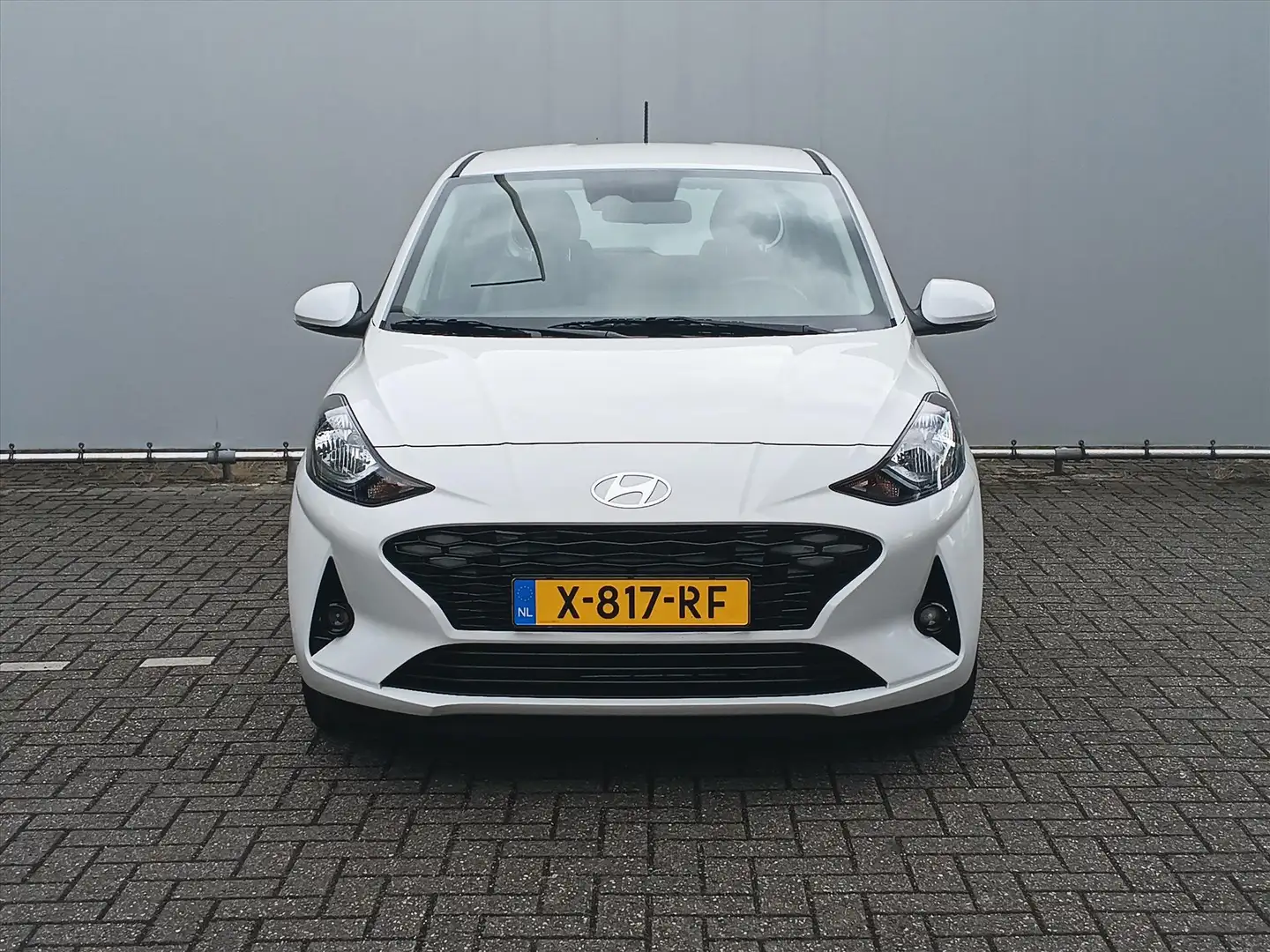 Hyundai i10 1.0i 67pk Comfort | PRIVATE LEASE PRIJS | Cruise | Wit - 2