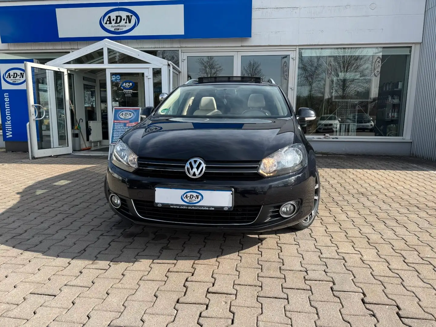 Volkswagen Golf VI Variant 1.4 TSI Highline Pano*AHK*8fach Zwart - 1