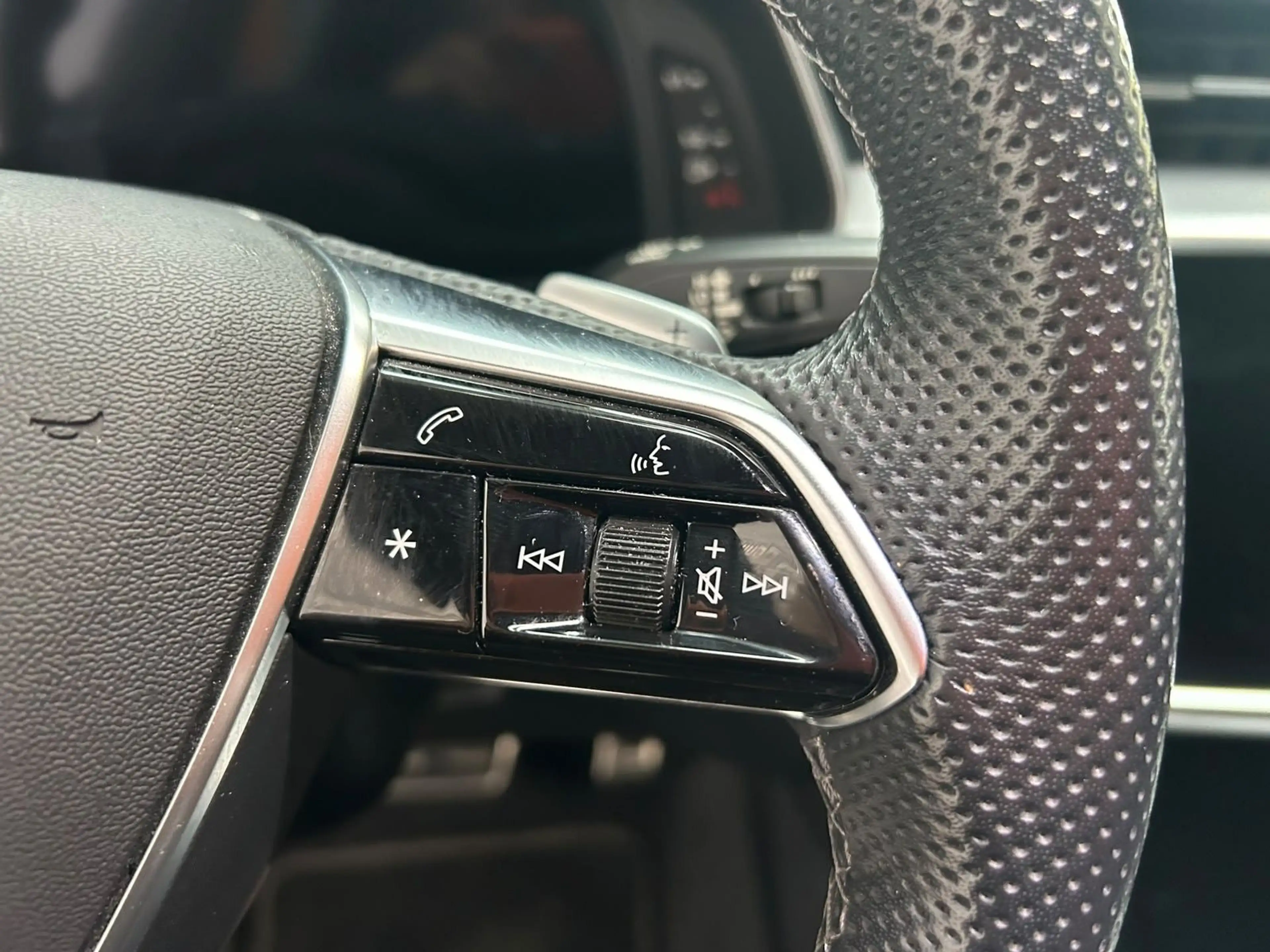 Audi A6 Lim. 45 TDI quattro sport Navi Kamera Head-Up — photo 11