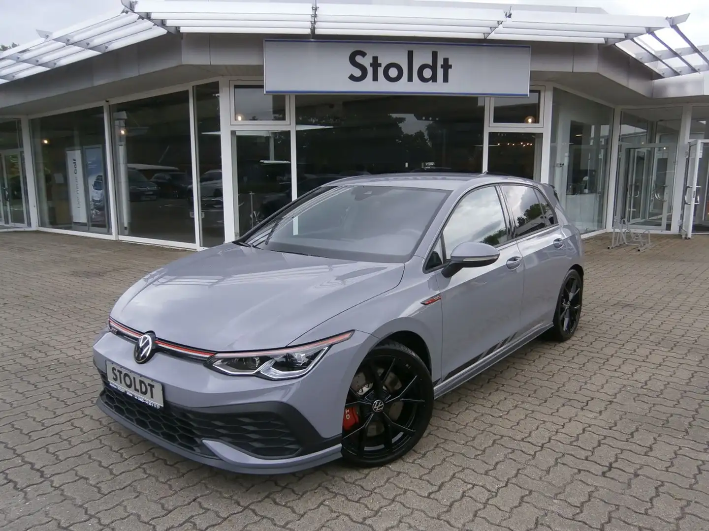 Volkswagen Golf VIII GTI Clubsport 2.0 TSI, DSG Gris - 1