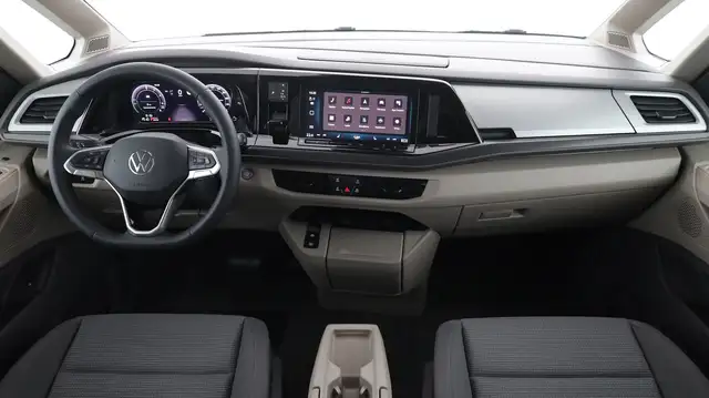 Volkswagen T7 Multivan VW T7 Multivan Business ÜH eHybrid 180 kW 4M Ansicht 11