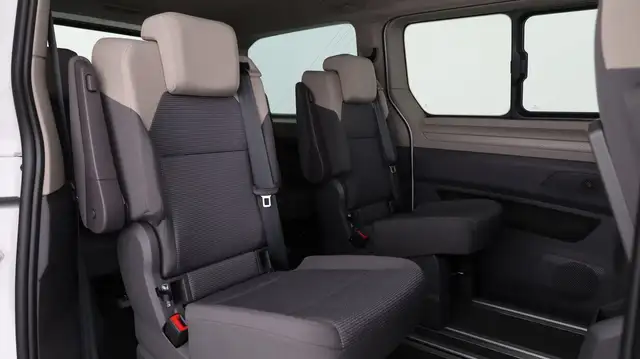 Volkswagen T7 Multivan VW T7 Multivan Business ÜH eHybrid 180 kW 4M Ansicht 19